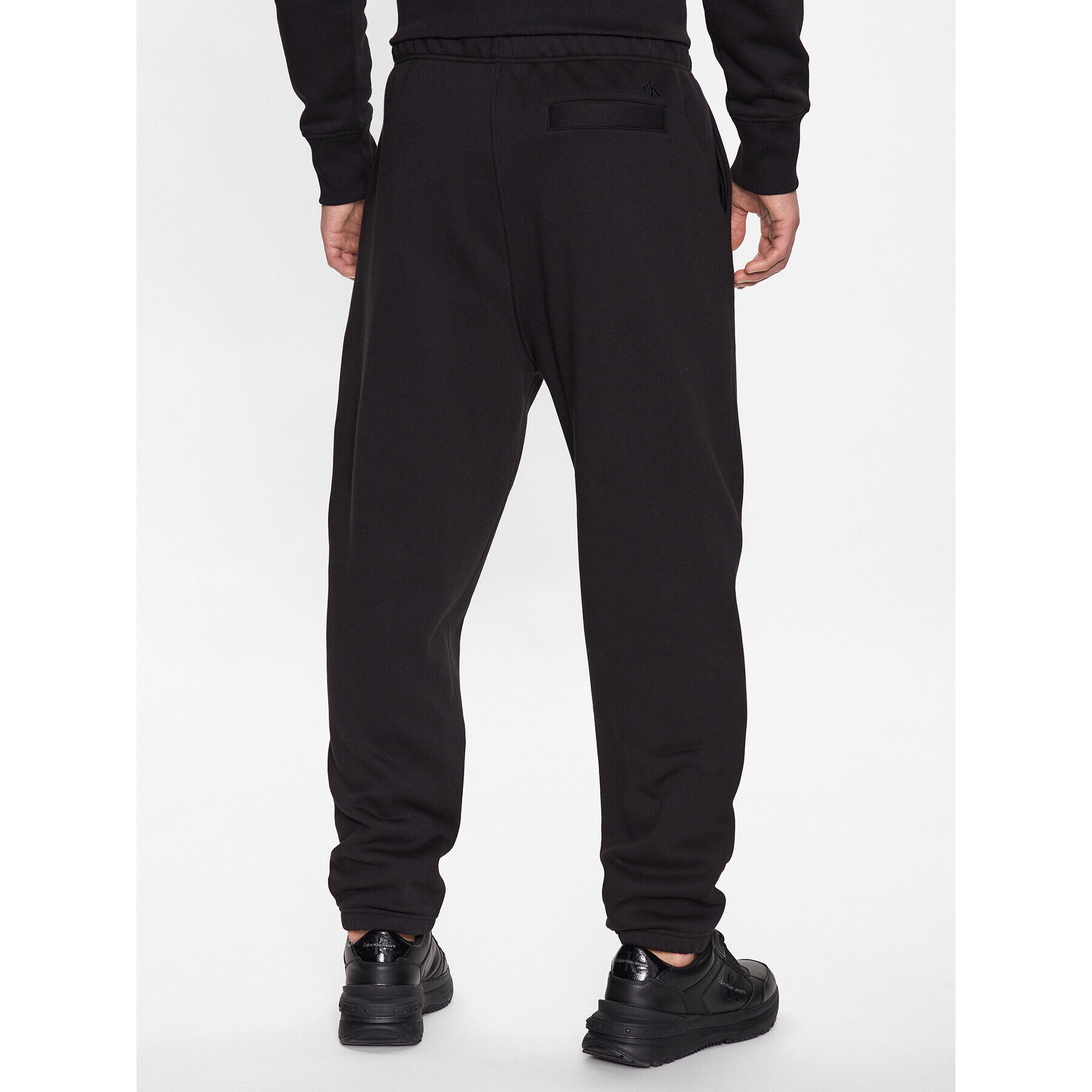 Calvin Klein Jeans Долнище анцуг J30J323504 Черен Regular Fit - Pepit.bg
