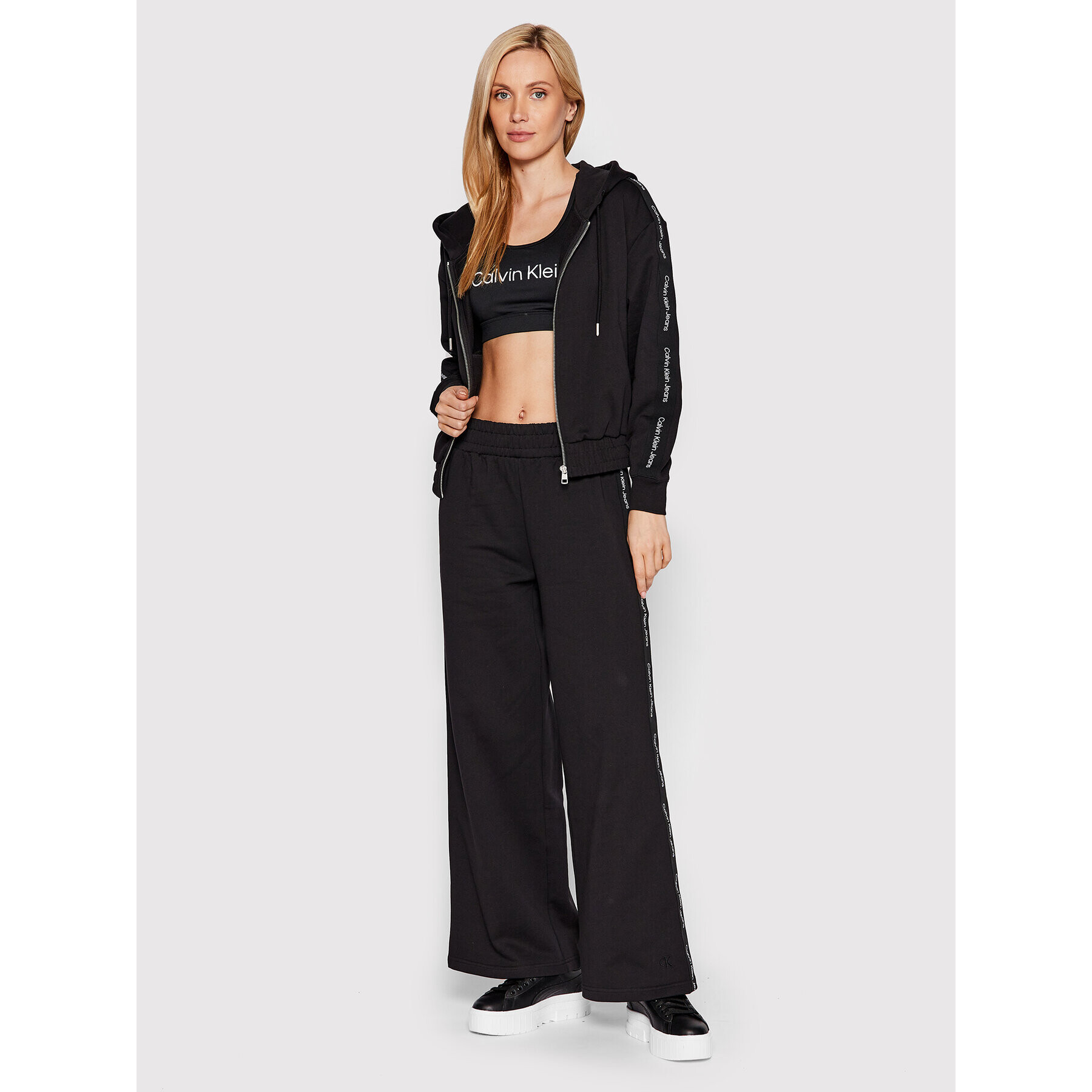 Calvin Klein Jeans Долнище анцуг J20J219697 Черен Flare Fit - Pepit.bg