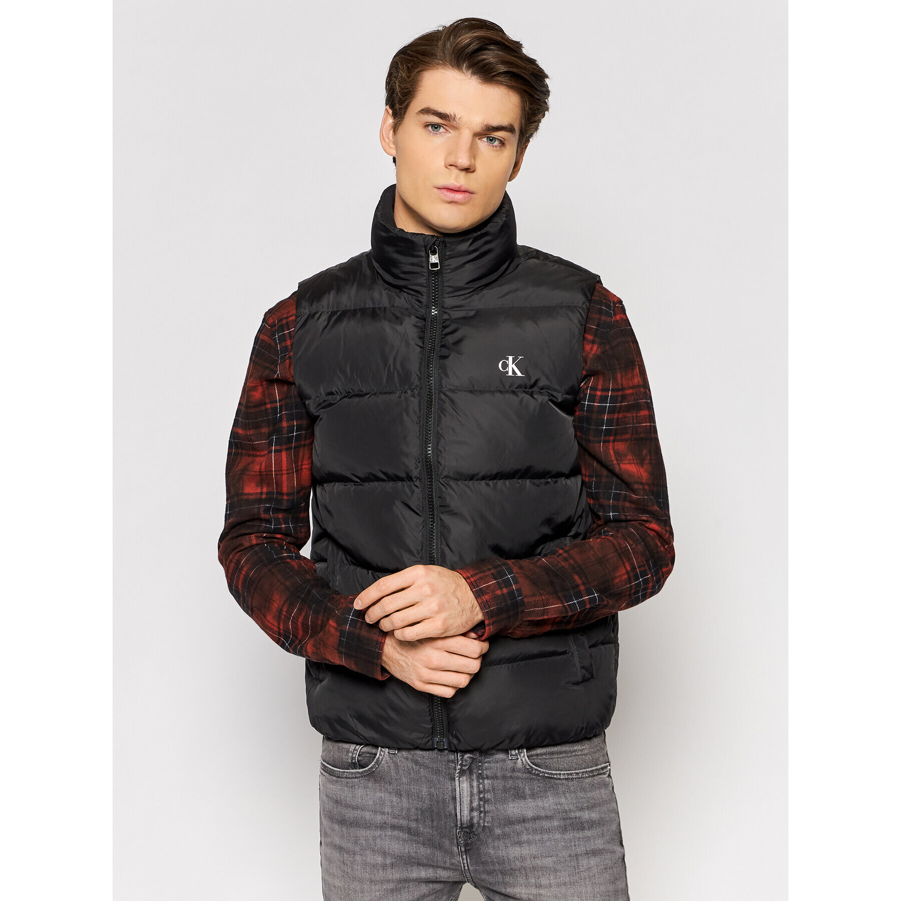 Calvin Klein Jeans Елек J30J319055 Черен Regular Fit - Pepit.bg