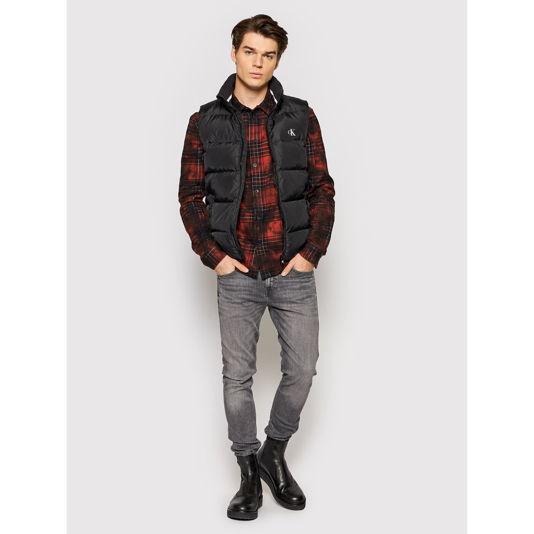 Calvin Klein Jeans Елек J30J319055 Черен Regular Fit - Pepit.bg