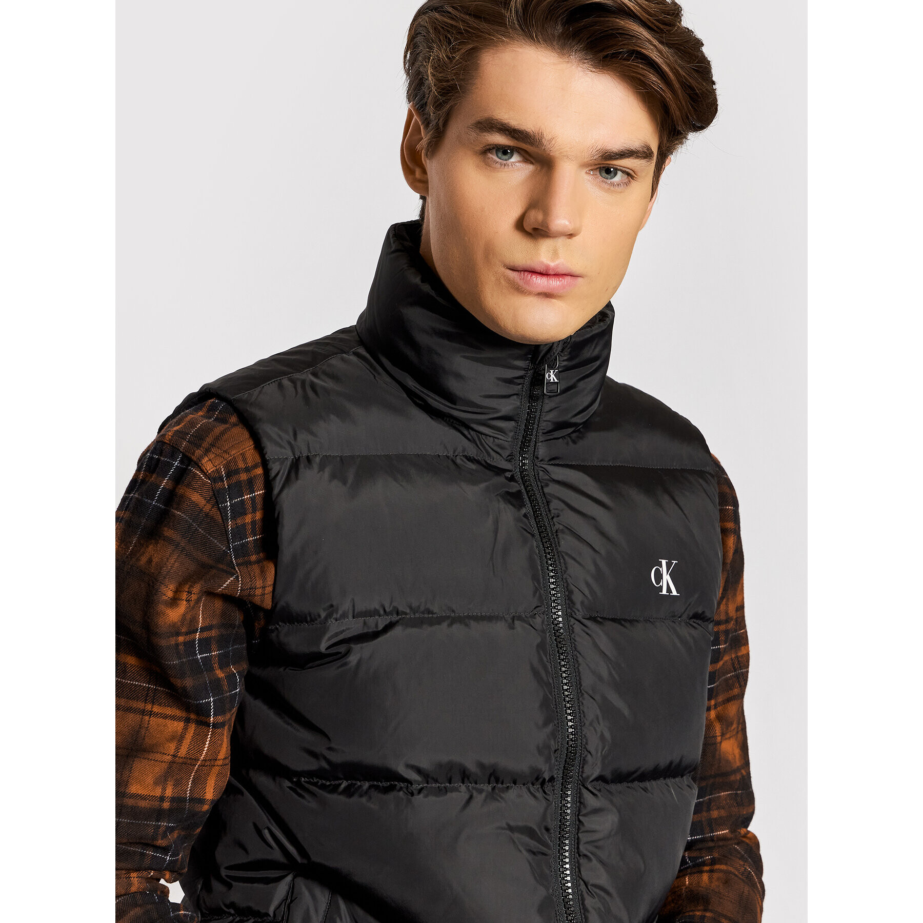 Calvin Klein Jeans Елек J30J319055 Черен Regular Fit - Pepit.bg