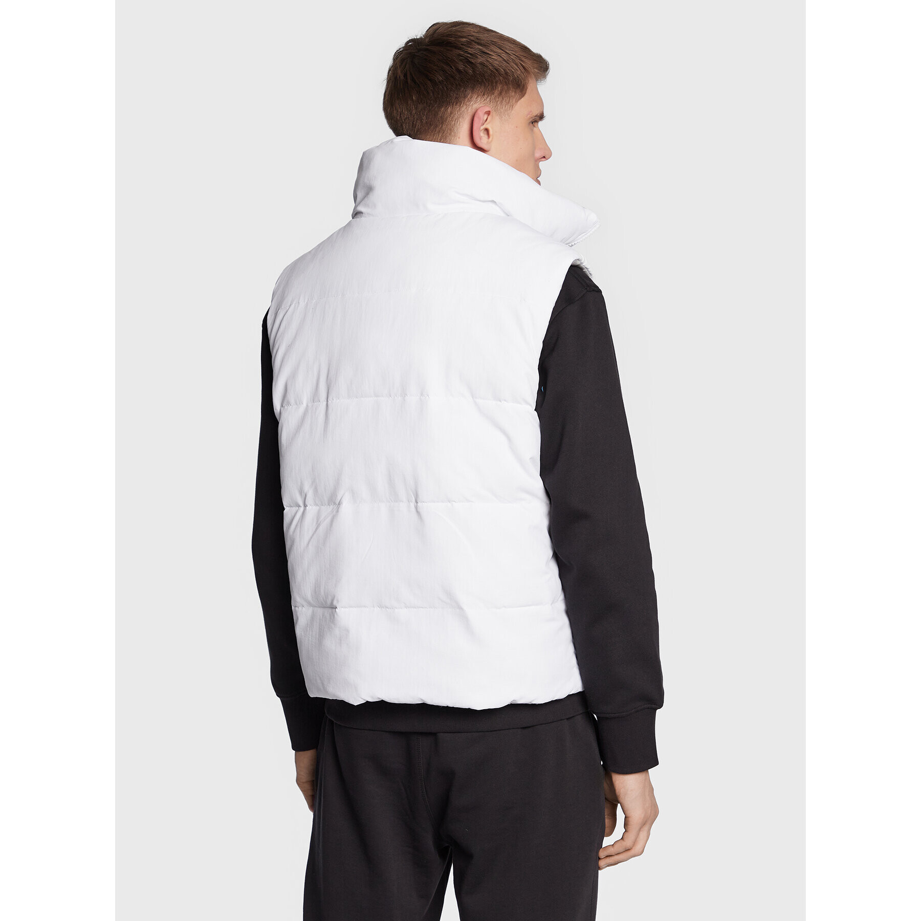 Calvin Klein Jeans Елек J30J322500 Бял Regular Fit - Pepit.bg
