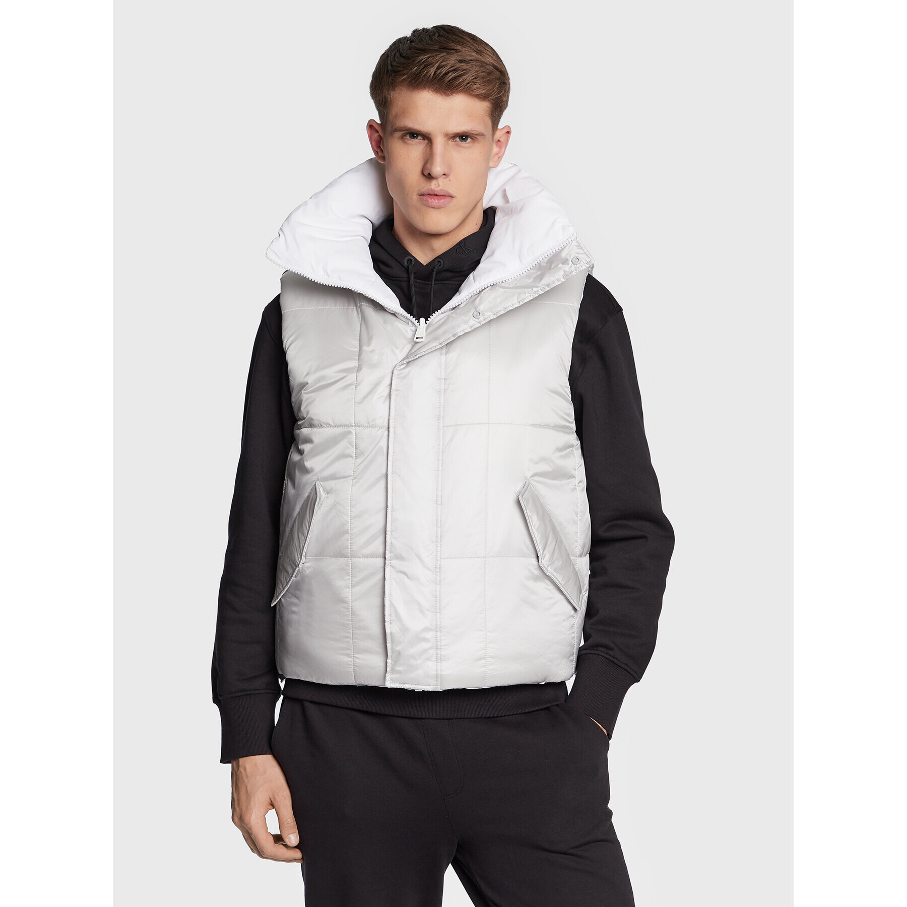 Calvin Klein Jeans Елек J30J322500 Бял Regular Fit - Pepit.bg