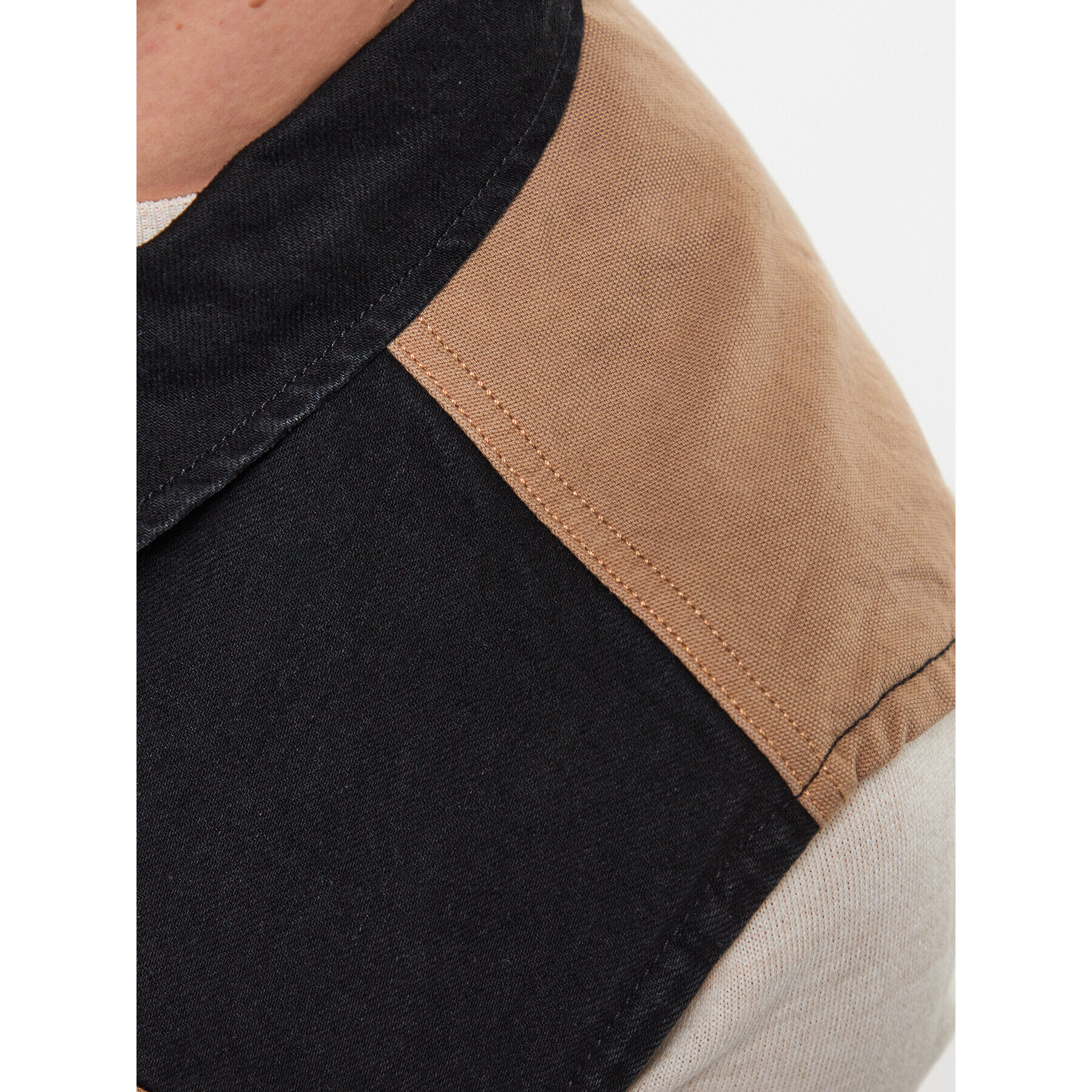 Calvin Klein Jeans Елек J30J323388 Черен Regular Fit - Pepit.bg