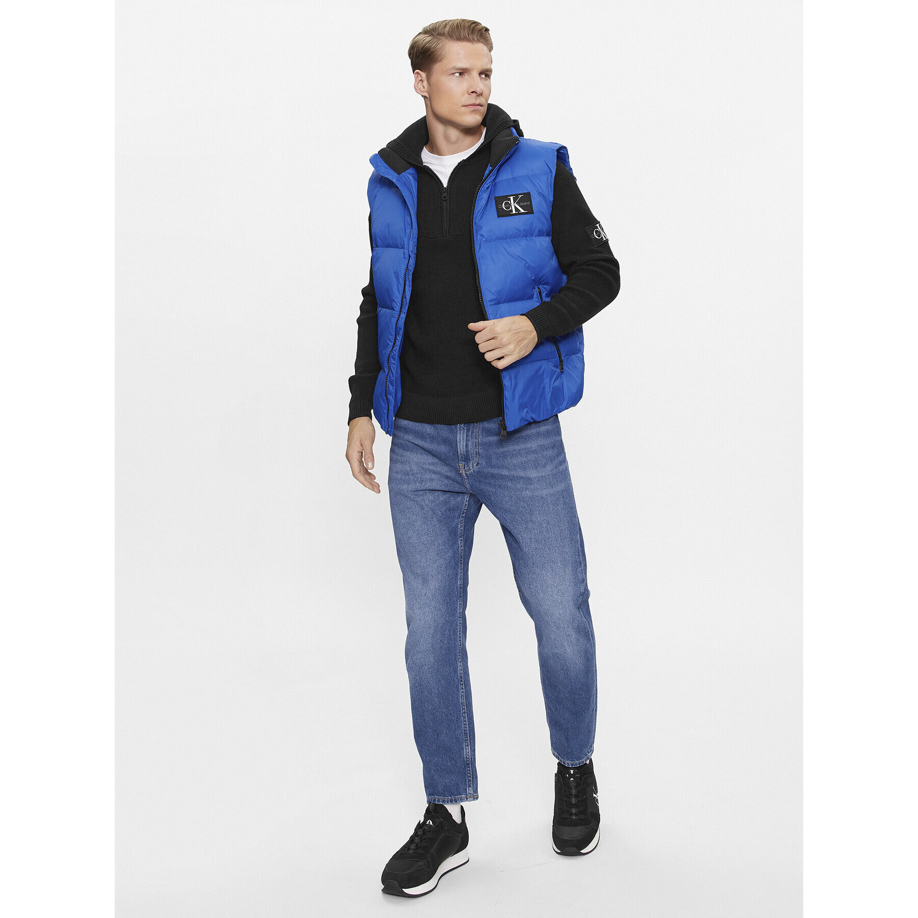 Calvin Klein Jeans Елек J30J323473 Син Regular Fit - Pepit.bg