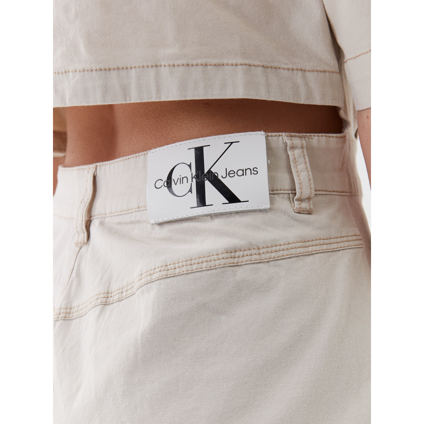 Calvin Klein Jeans Гащеризон J20J221826 Екрю Relaxed Fit - Pepit.bg