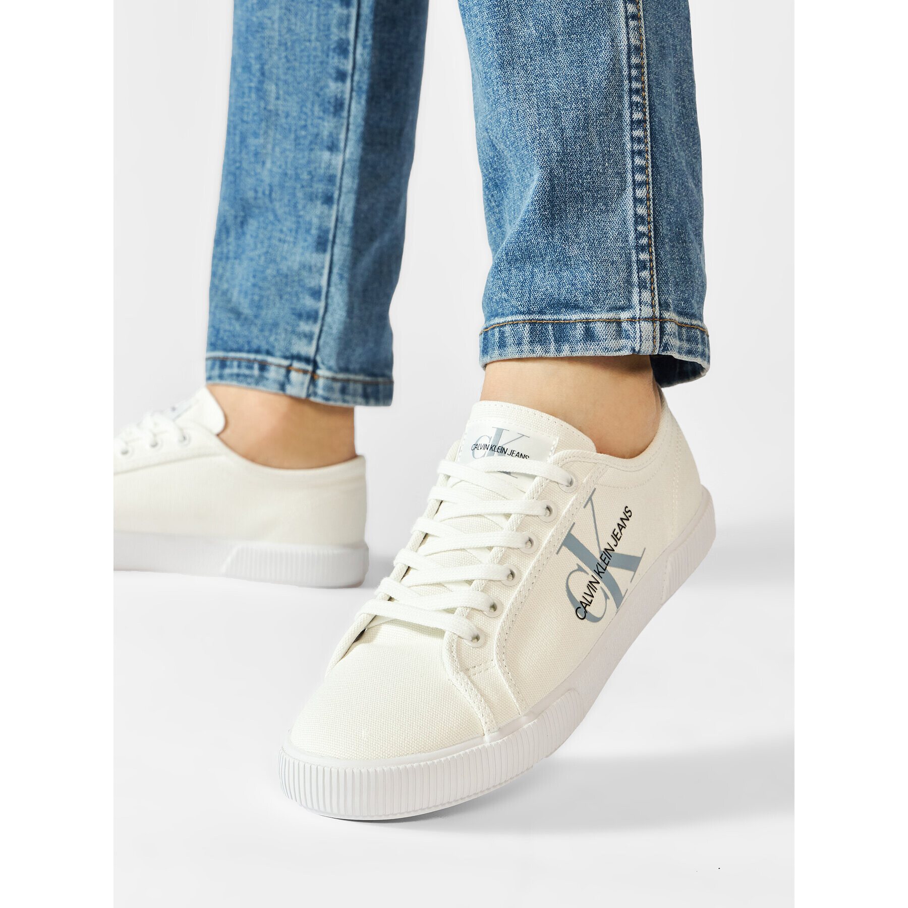 Calvin Klein Jeans Гуменки Vulcanized Sneaker Laceup Co YM0YM00254 Бял - Pepit.bg