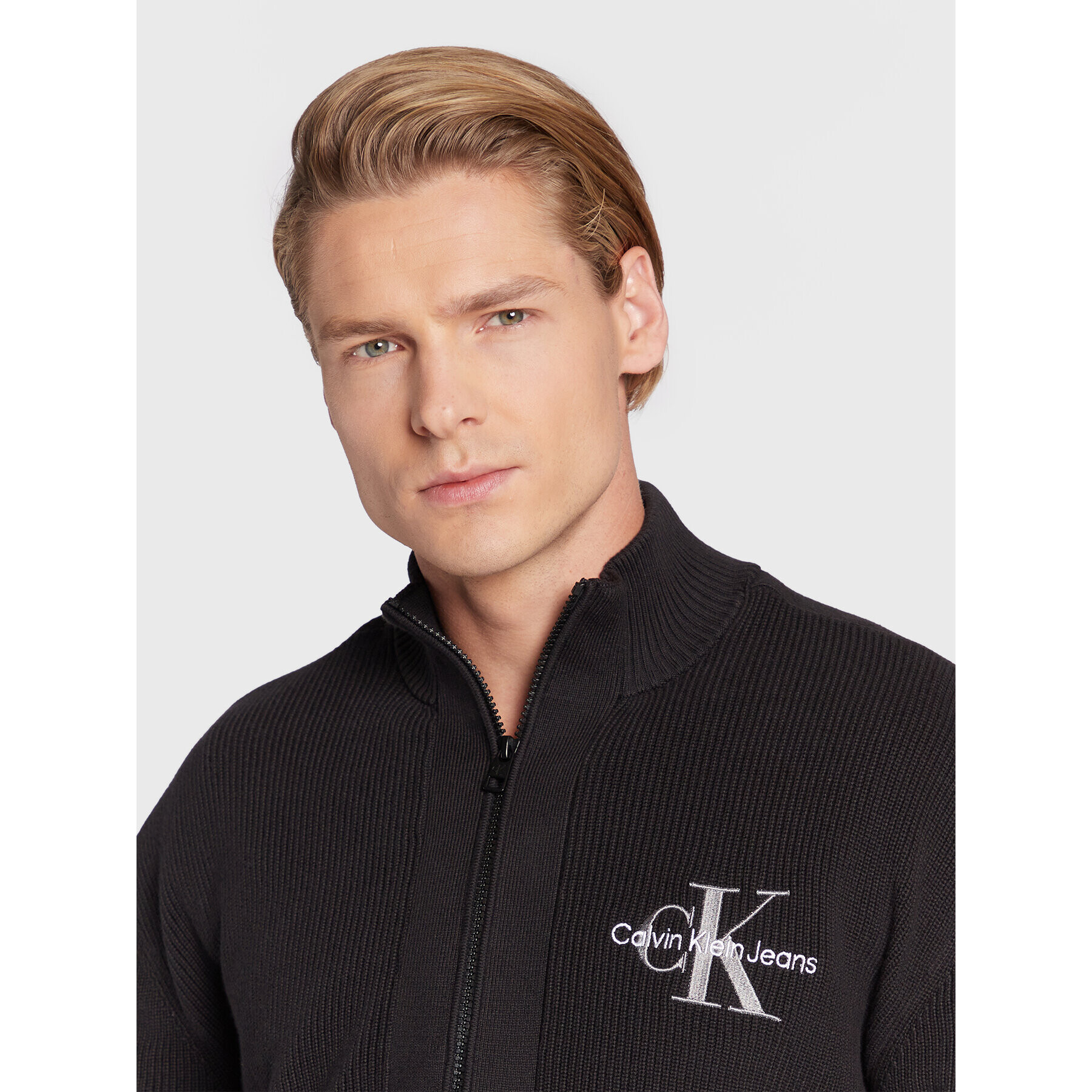 Calvin Klein Jeans Кардиган J30J321695 Черен Regular Fit - Pepit.bg
