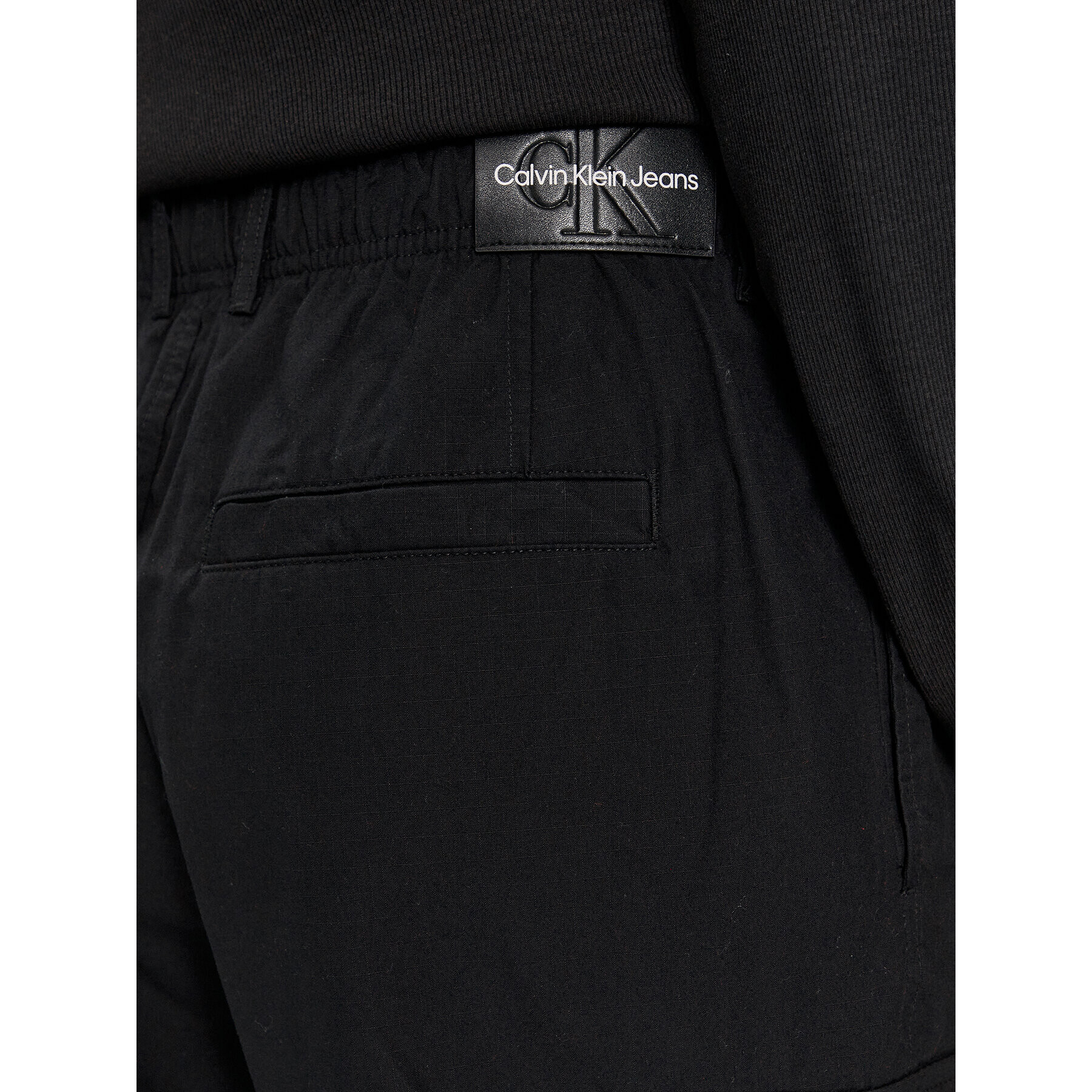 Calvin Klein Jeans Карго панталони Essential Regular Cargo Pant J30J324692 Черен Regular Fit - Pepit.bg