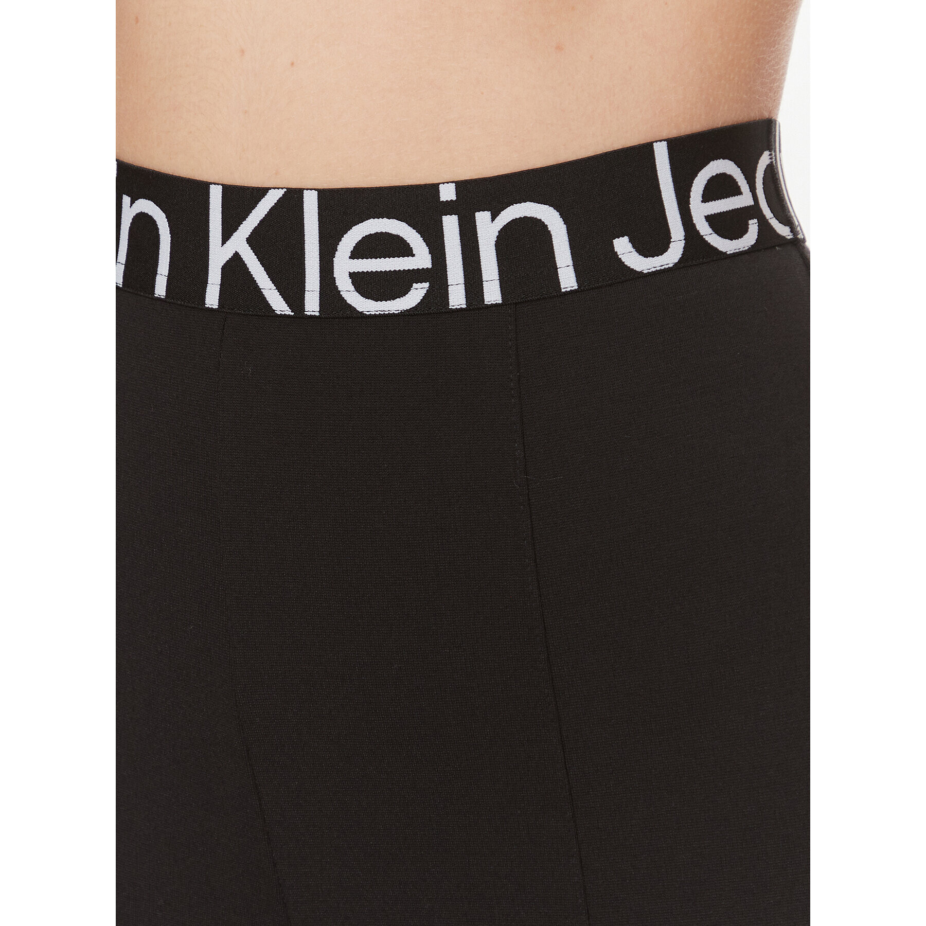 Calvin Klein Jeans Клин J20J222601 Черен Slim Fit - Pepit.bg