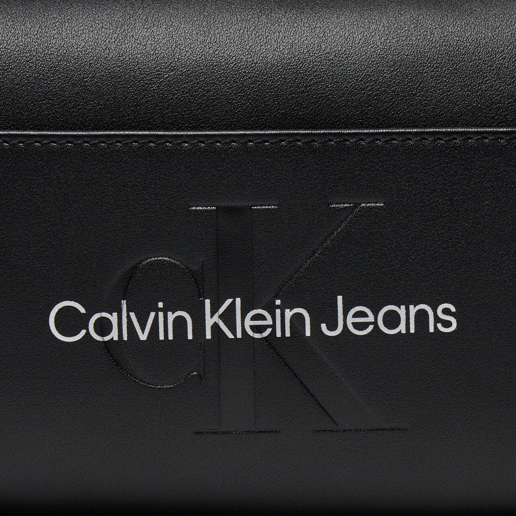 Calvin Klein Jeans Несесер Sculpted Beauty Case Mono K60K611483 Черен - Pepit.bg