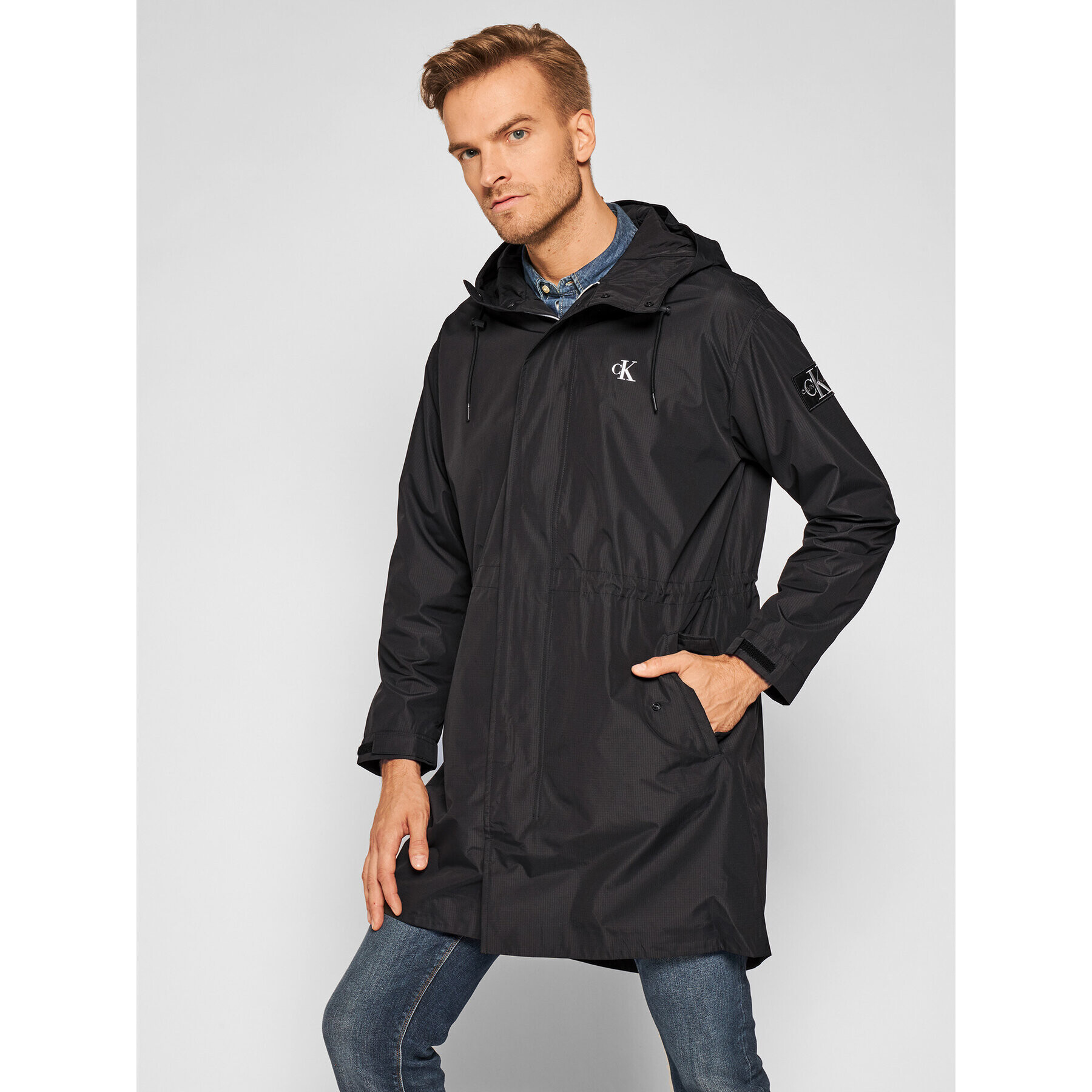 Calvin Klein Jeans Парка J30J315687 Черен Regular Fit - Pepit.bg