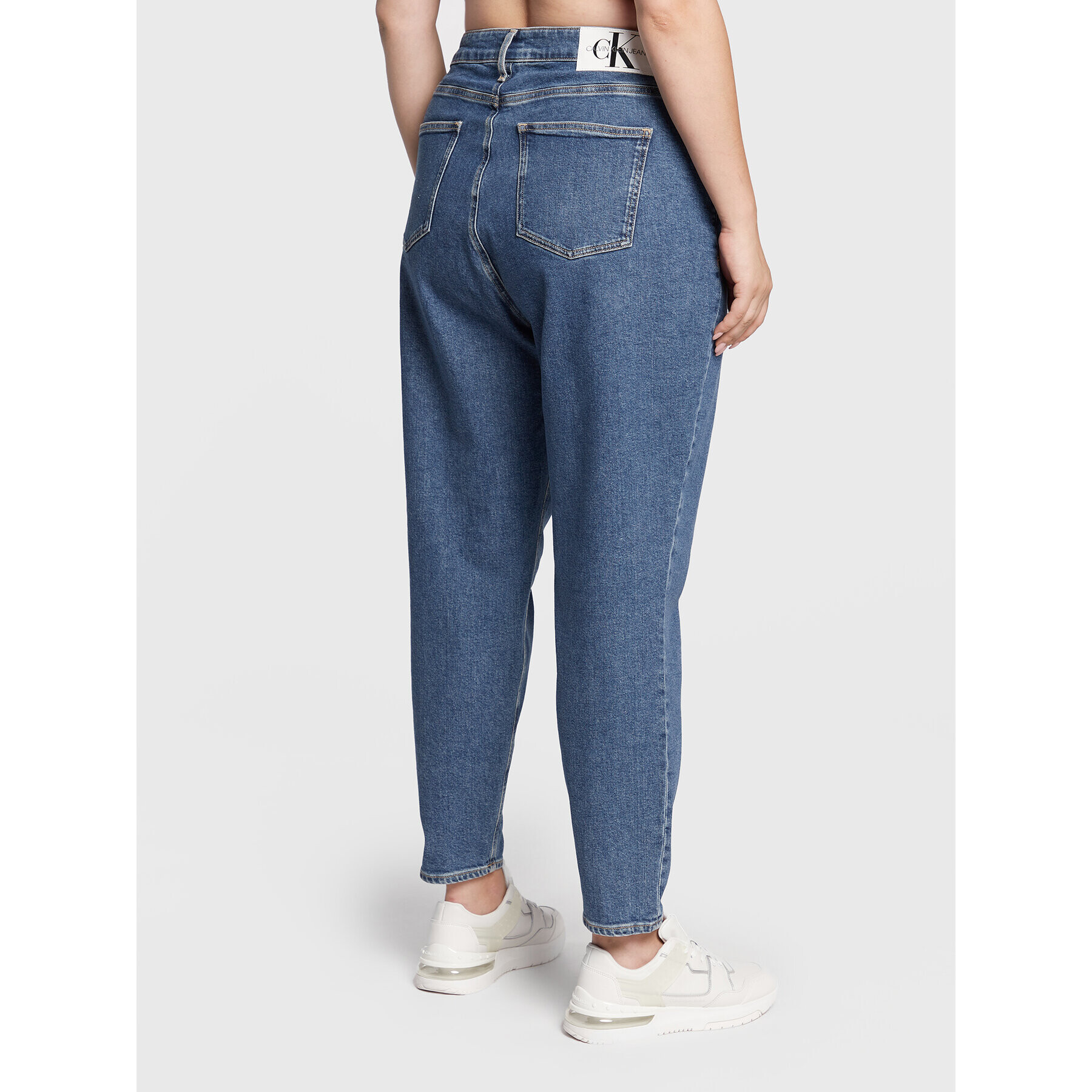 Calvin Klein Jeans Plus Дънки J20J217529 Син Mom Fit - Pepit.bg