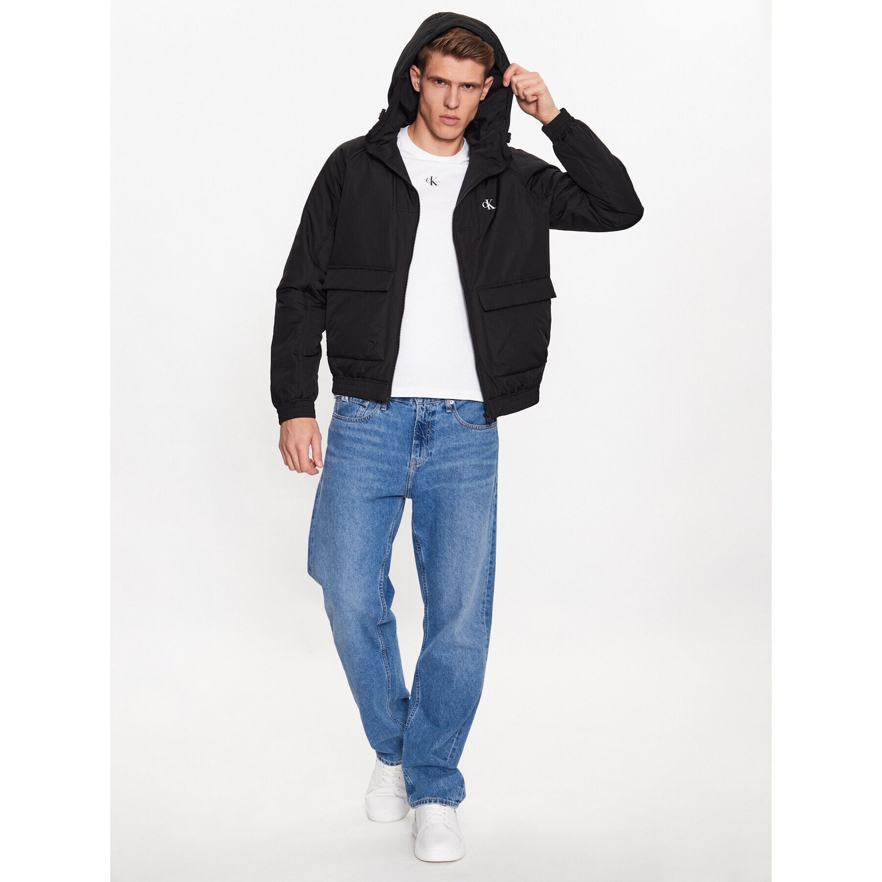 Calvin Klein Jeans Преходно яке J30J323467 Черен Regular Fit - Pepit.bg