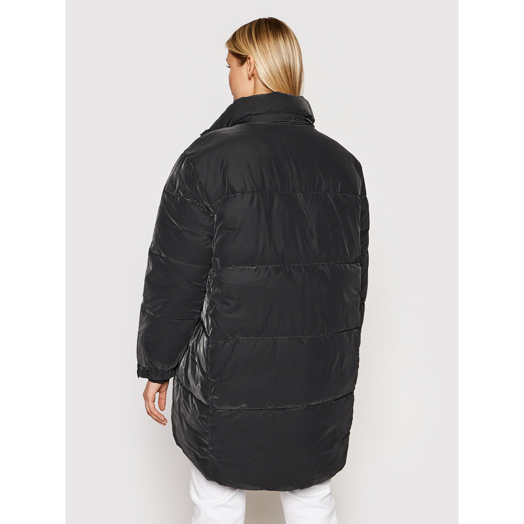 Calvin Klein Jeans Пухено яке J20J216873 Черен Oversize - Pepit.bg