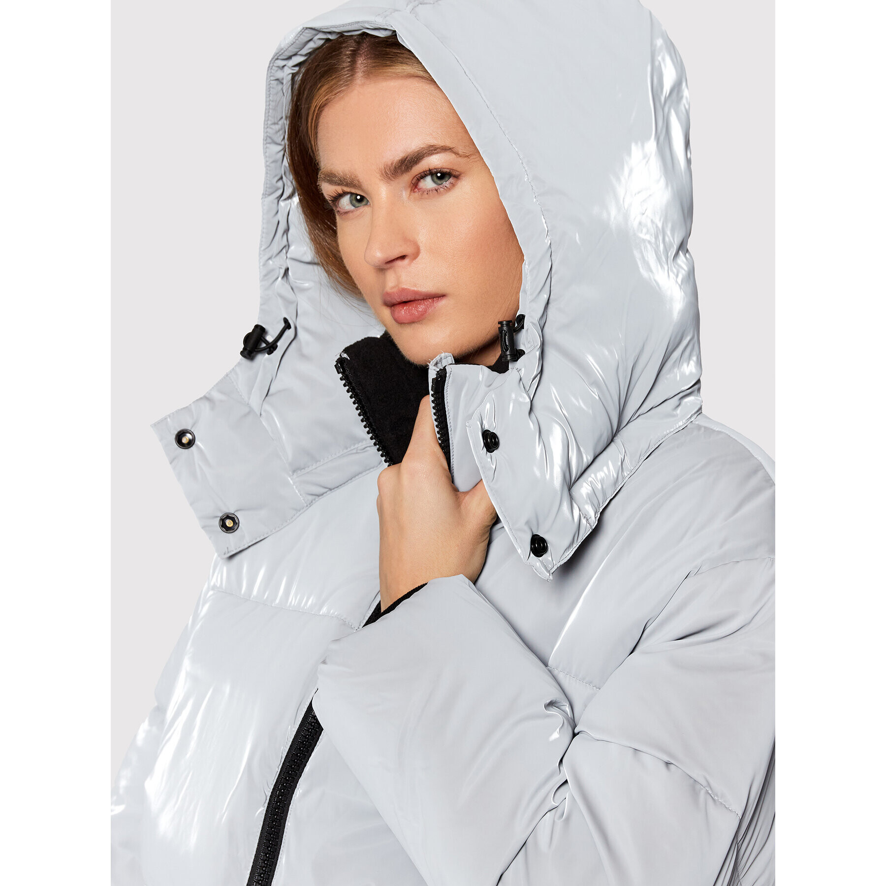 Calvin Klein Jeans Пухено яке J20J217426 Сив Oversize - Pepit.bg