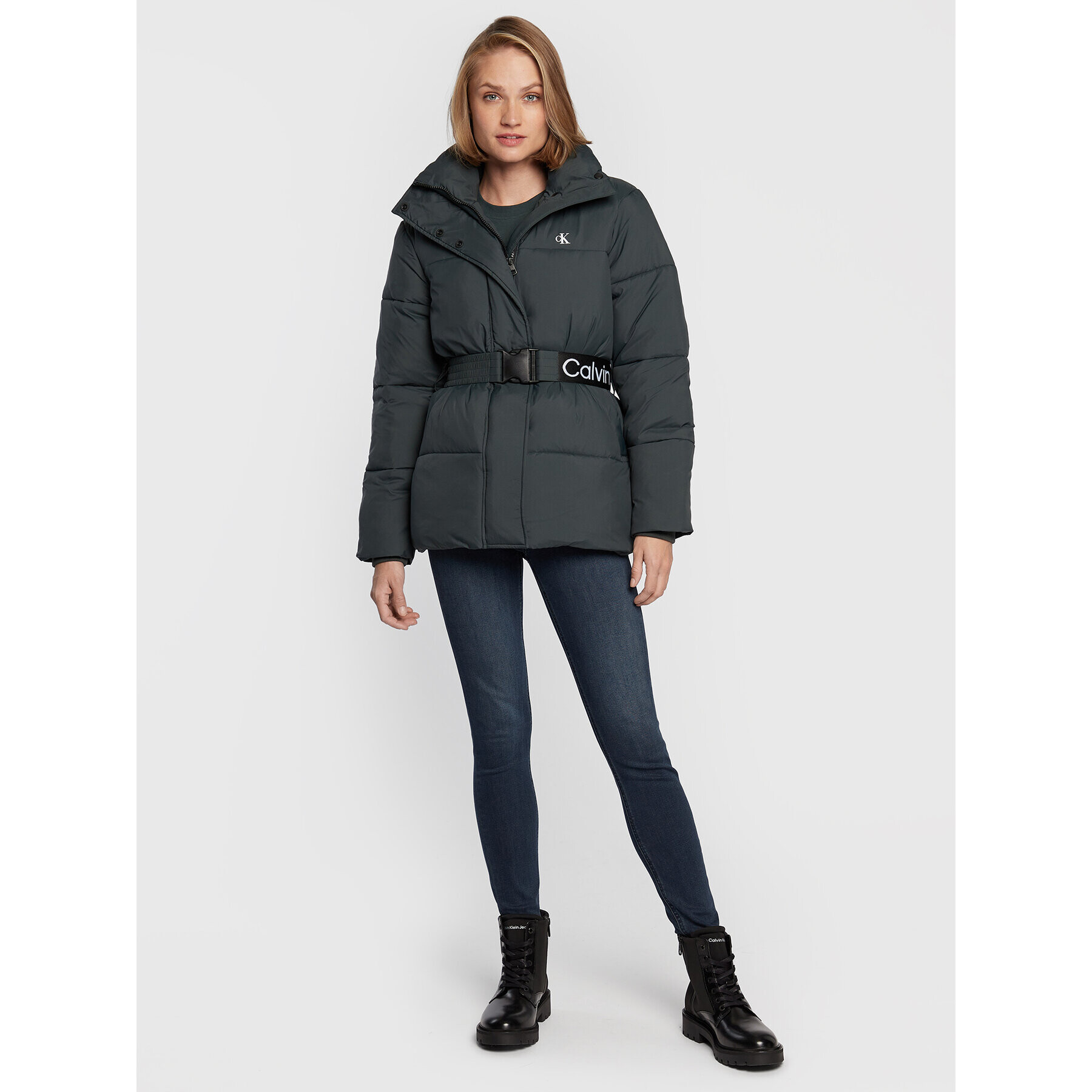Calvin Klein Jeans Пухено яке J20J219828 Зелен Regular Fit - Pepit.bg