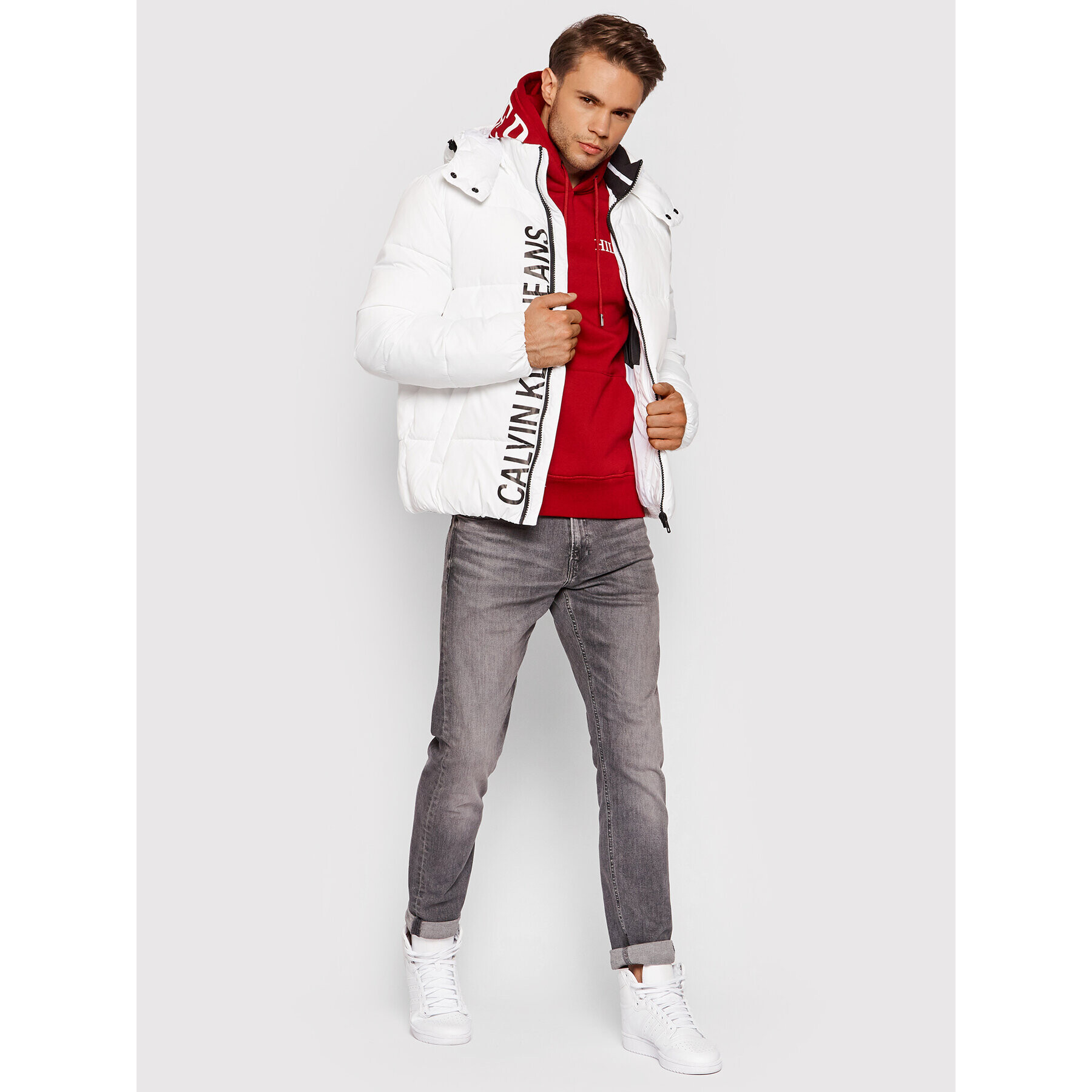 Calvin Klein Jeans Пухено яке J30J319057 Бял Regular Fit - Pepit.bg