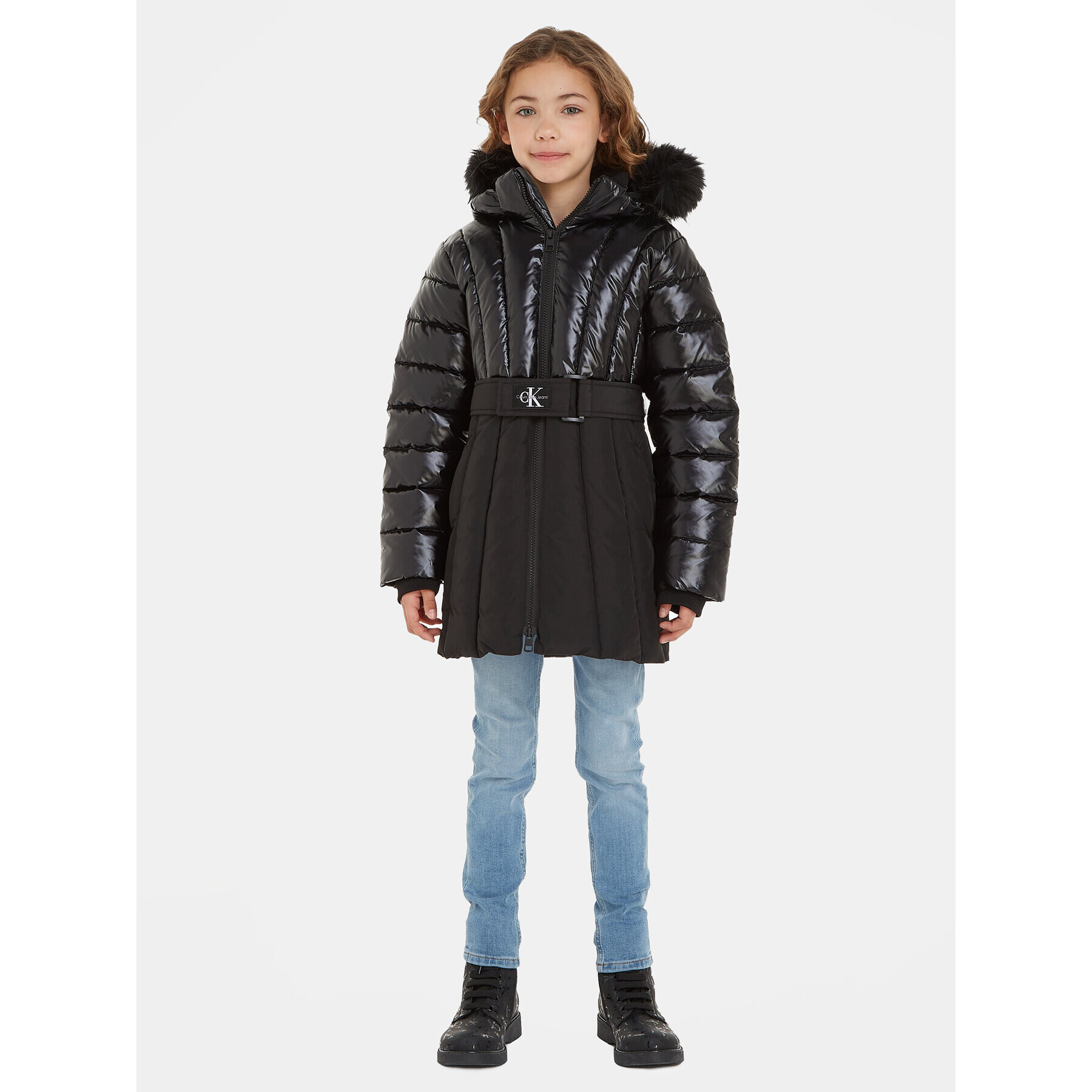 Calvin Klein Jeans Пухено яке IG0IG02242 Черен Regular Fit - Pepit.bg