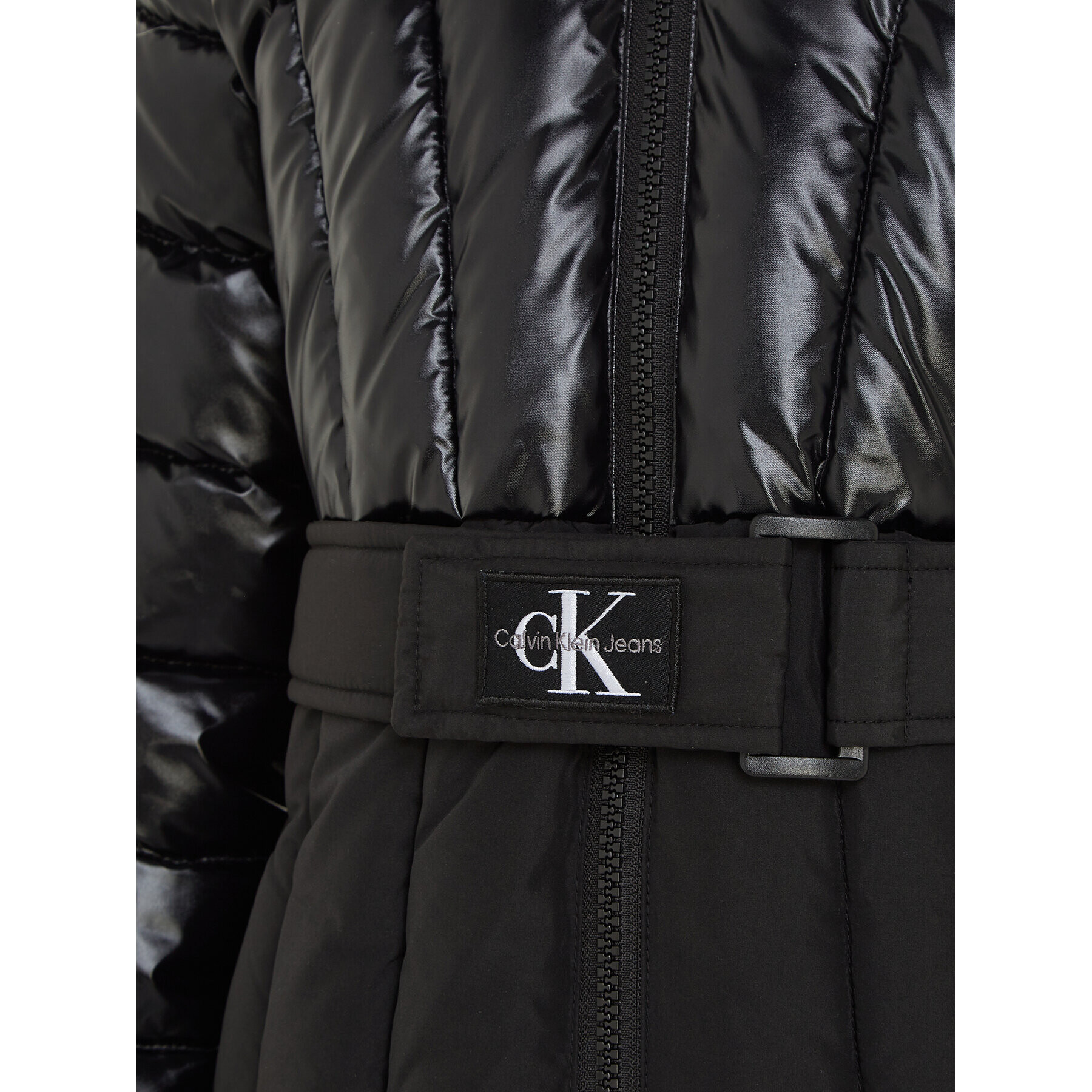 Calvin Klein Jeans Пухено яке IG0IG02242 Черен Regular Fit - Pepit.bg