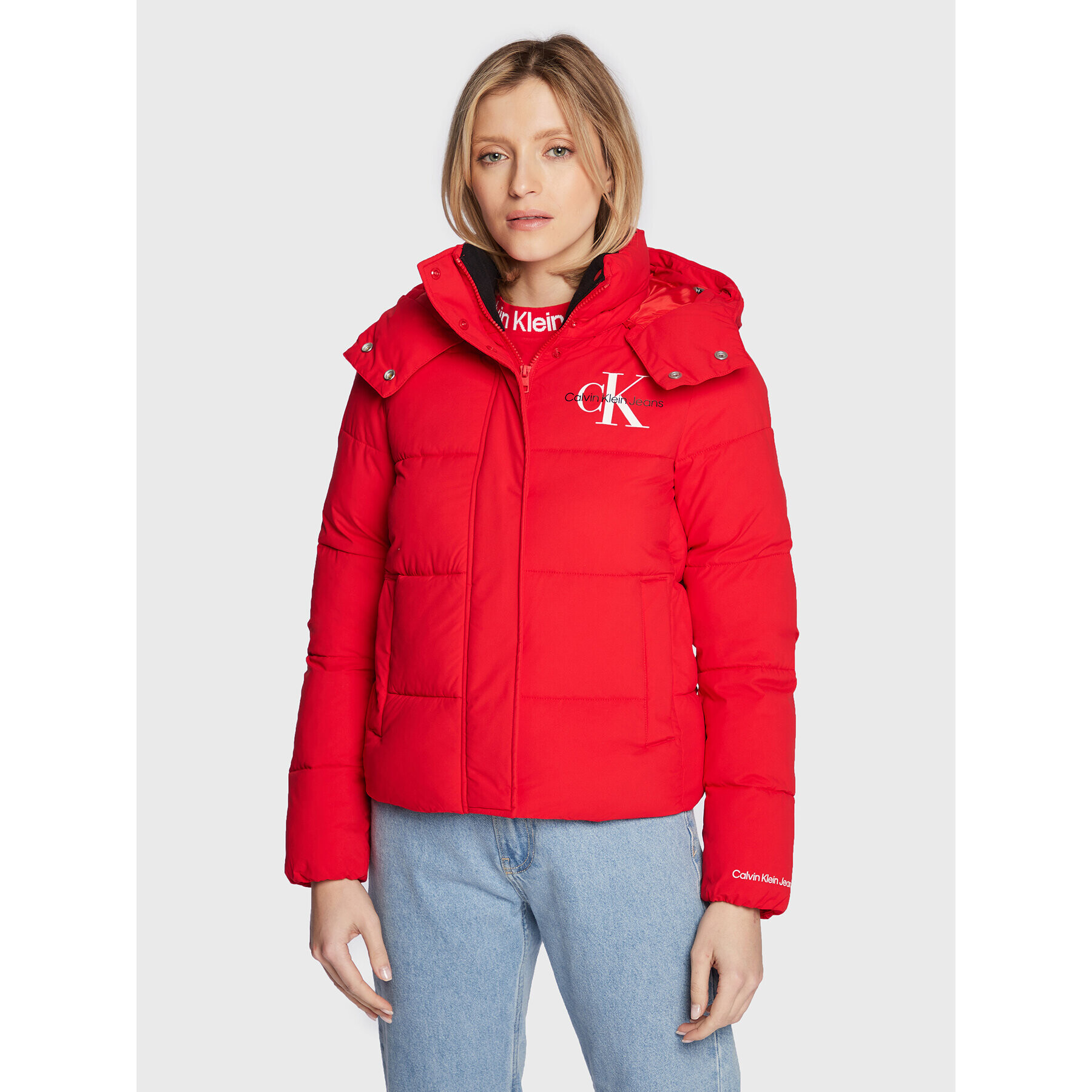 Calvin Klein Jeans Пухено яке J20J219007 Червен Regular Fit - Pepit.bg