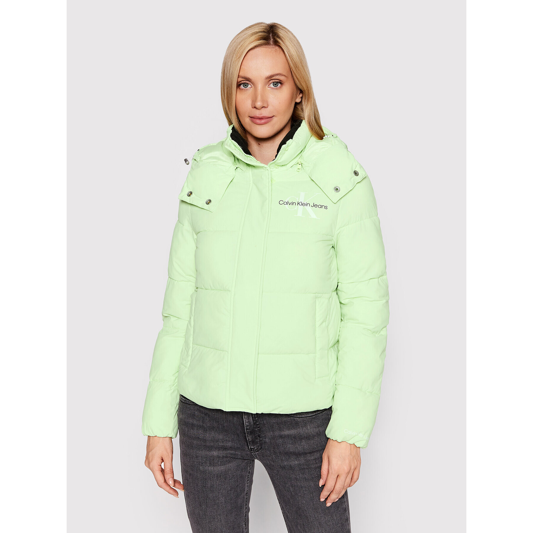 Calvin Klein Jeans Пухено яке J20J219007 Зелен Regular Fit - Pepit.bg