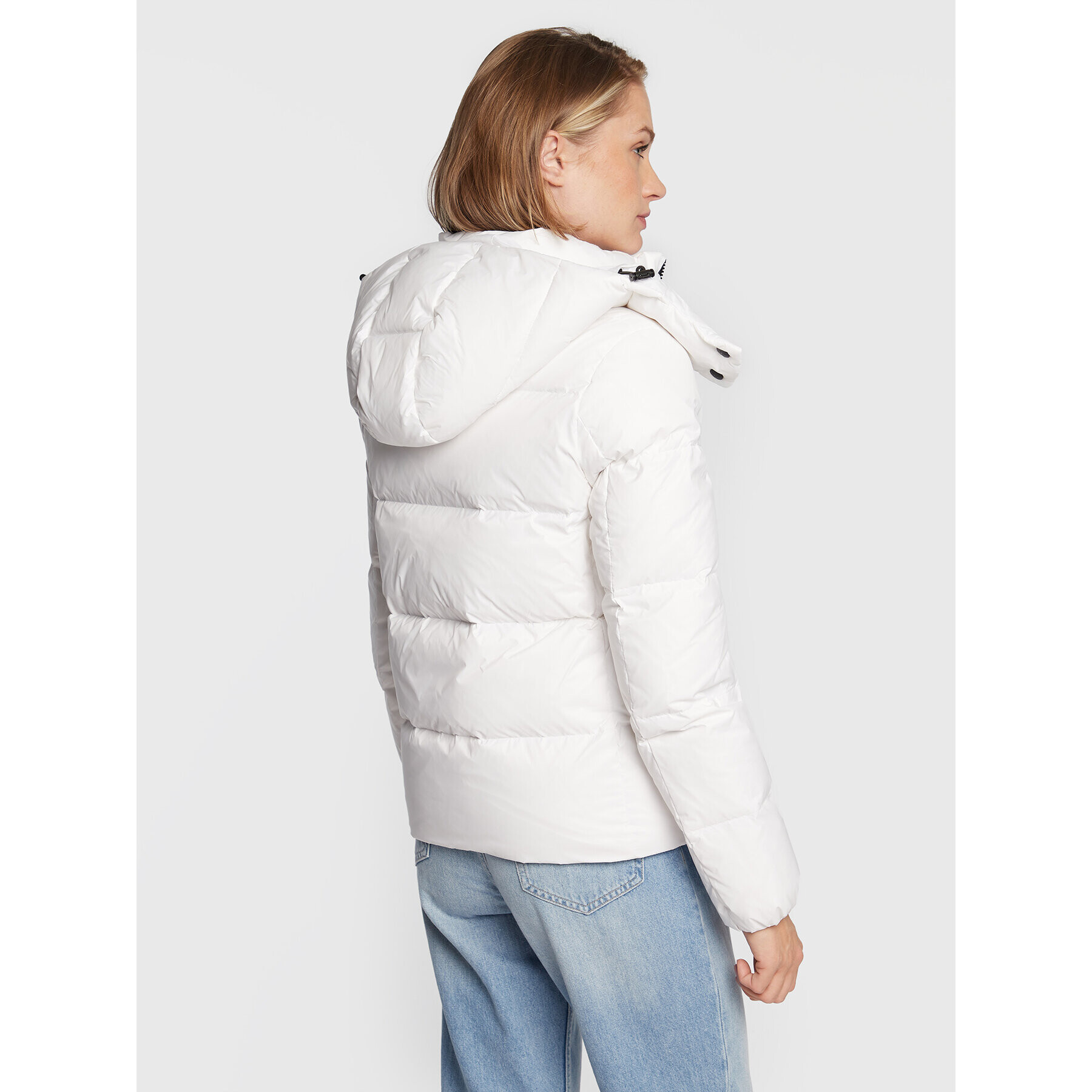 Calvin Klein Jeans Пухено яке J20J219819 Бял Regular Fit - Pepit.bg