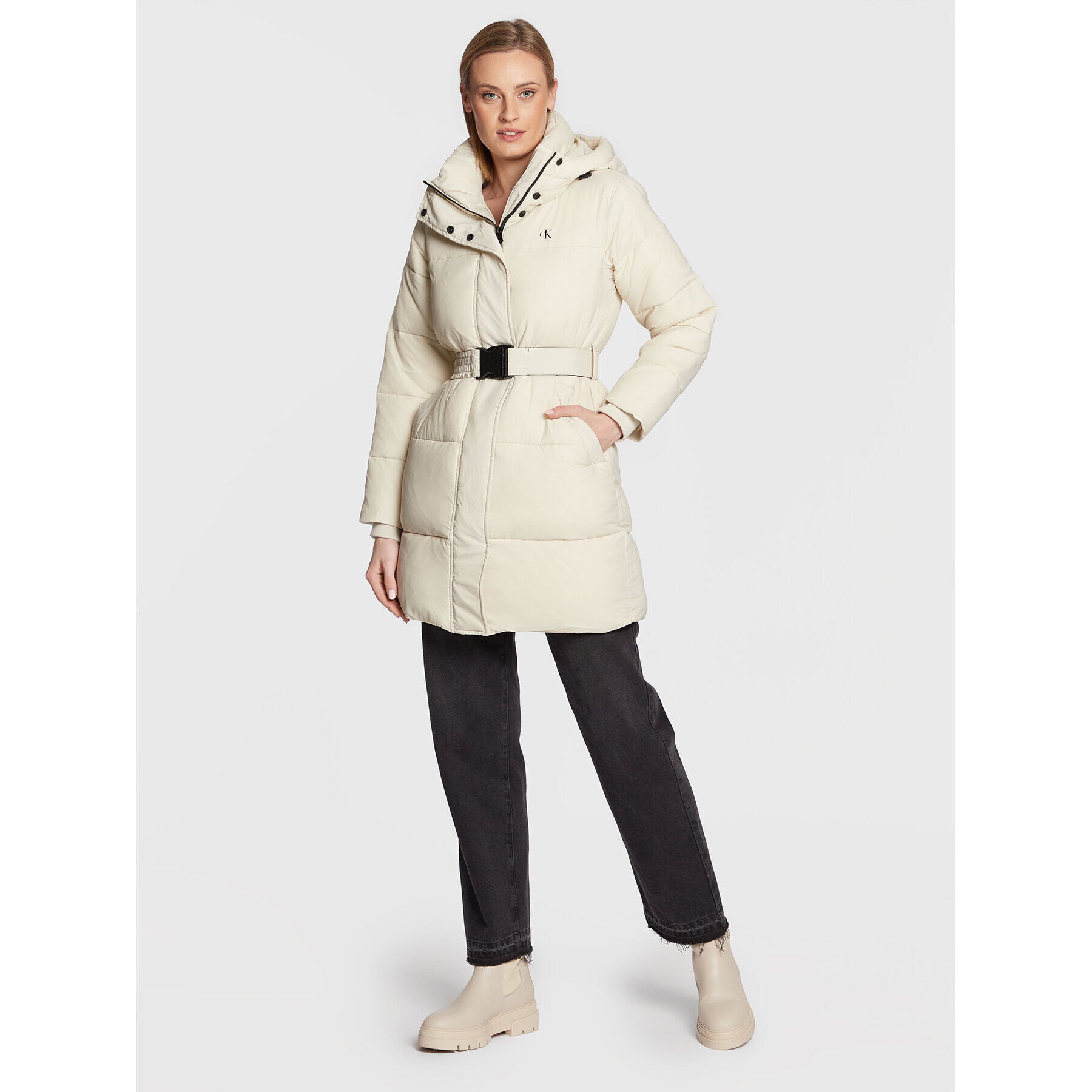 Calvin Klein Jeans Пухено яке J20J219829 Екрю Regular Fit - Pepit.bg