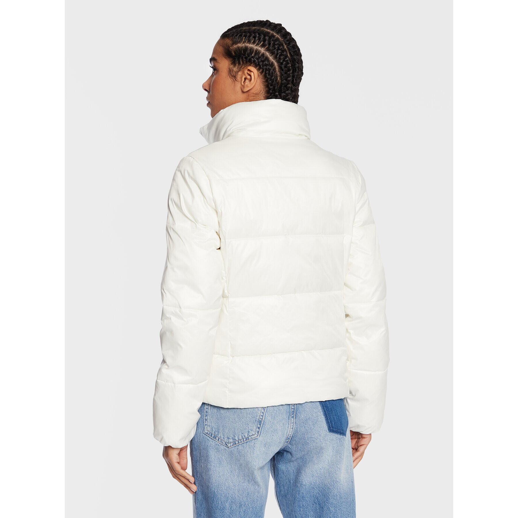 Calvin Klein Jeans Пухено яке J20J220332 Бял Regular Fit - Pepit.bg