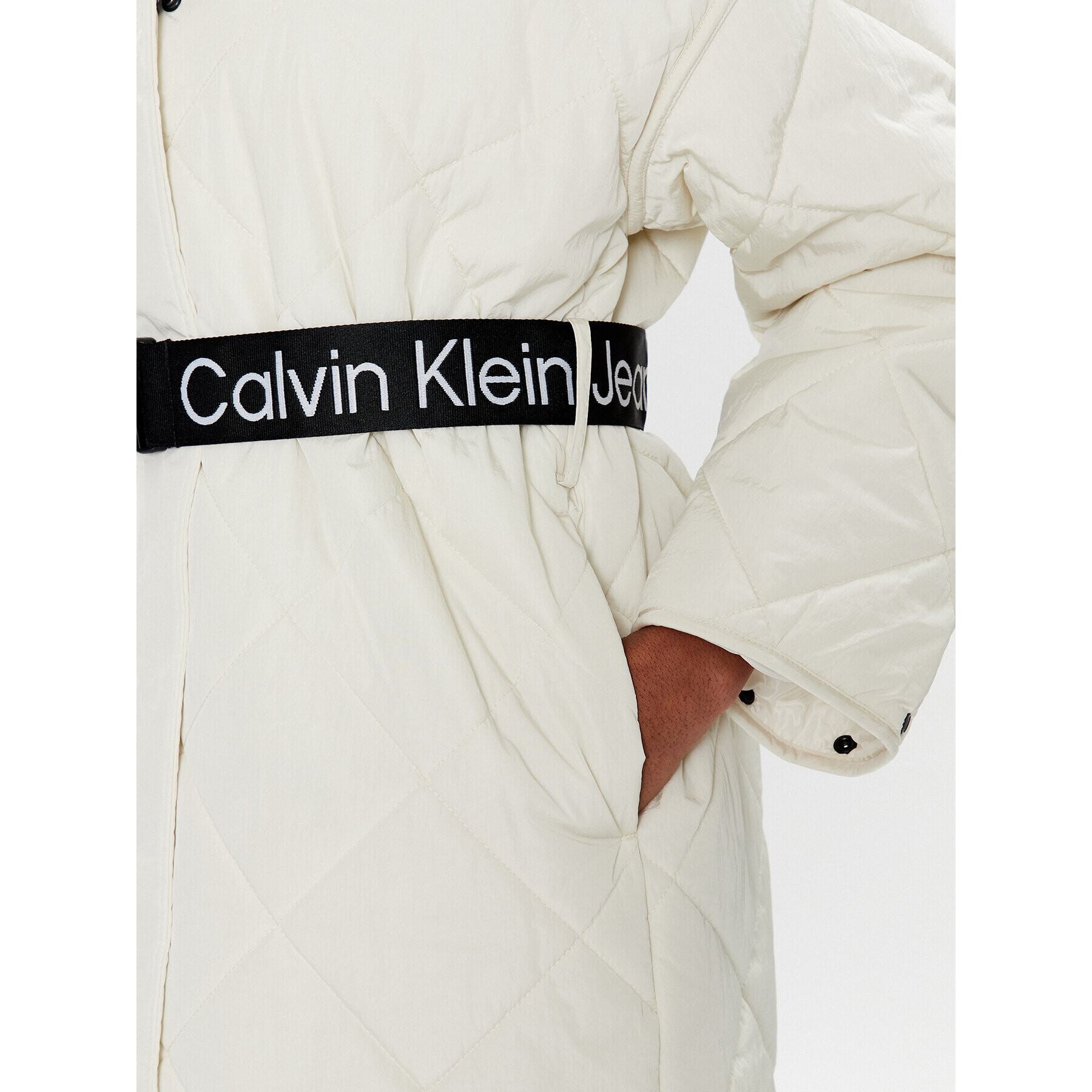 Calvin Klein Jeans Пухено яке J20J220334 Екрю Relaxed Fit - Pepit.bg