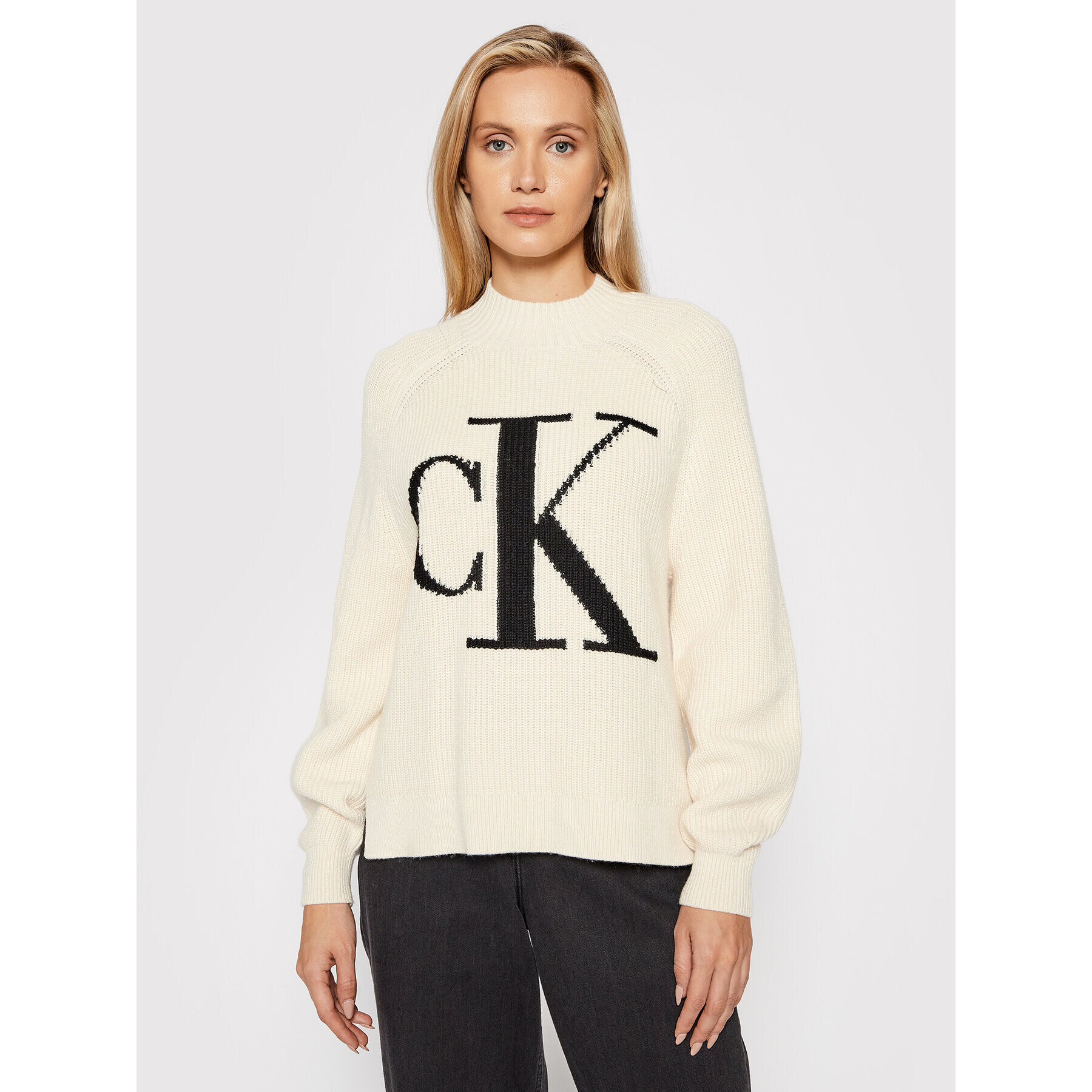 Calvin Klein Jeans Пуловер J20J216595 Бежов Relaxed Fit - Pepit.bg