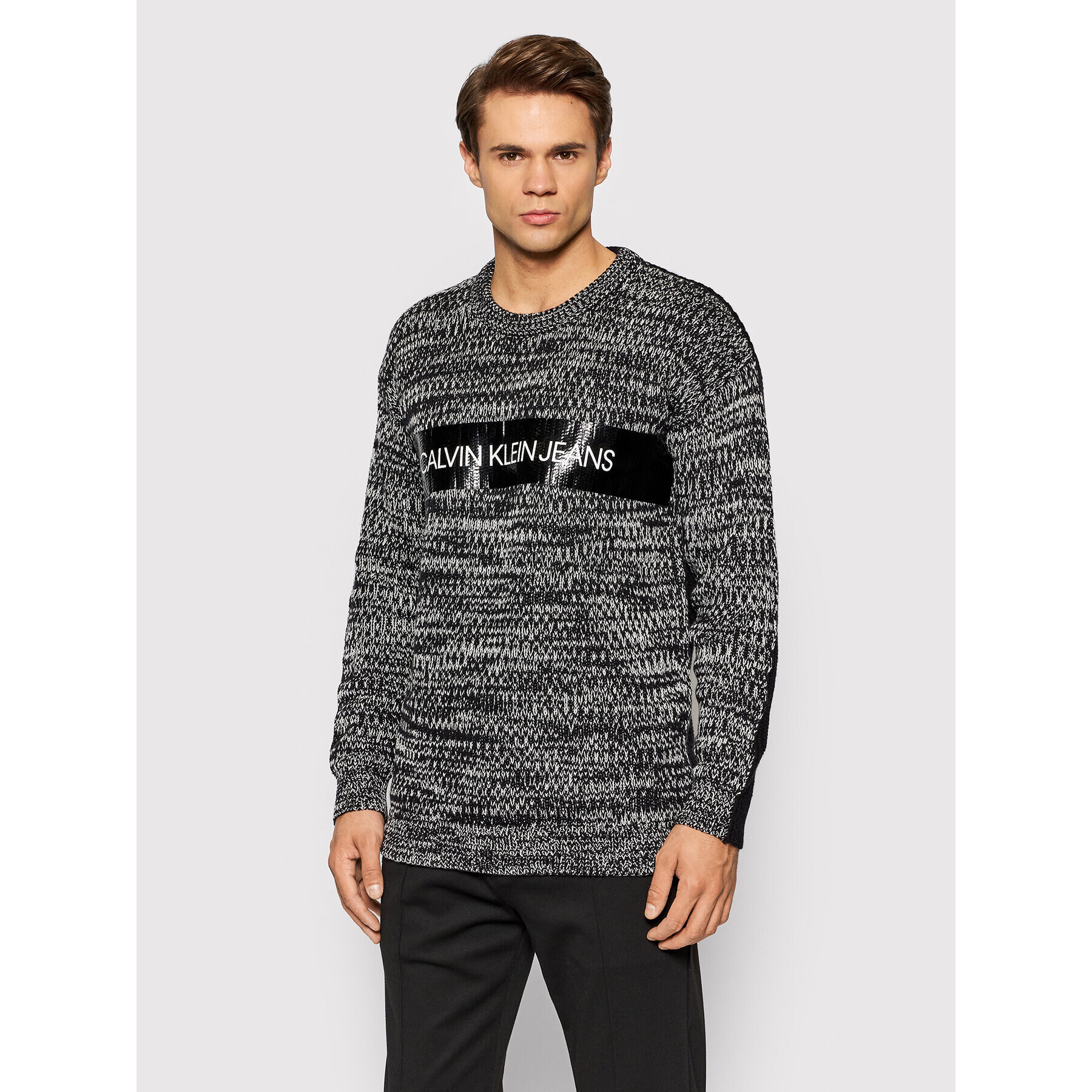 Calvin Klein Jeans Пуловер J30J317119 Черен Regular Fit - Pepit.bg