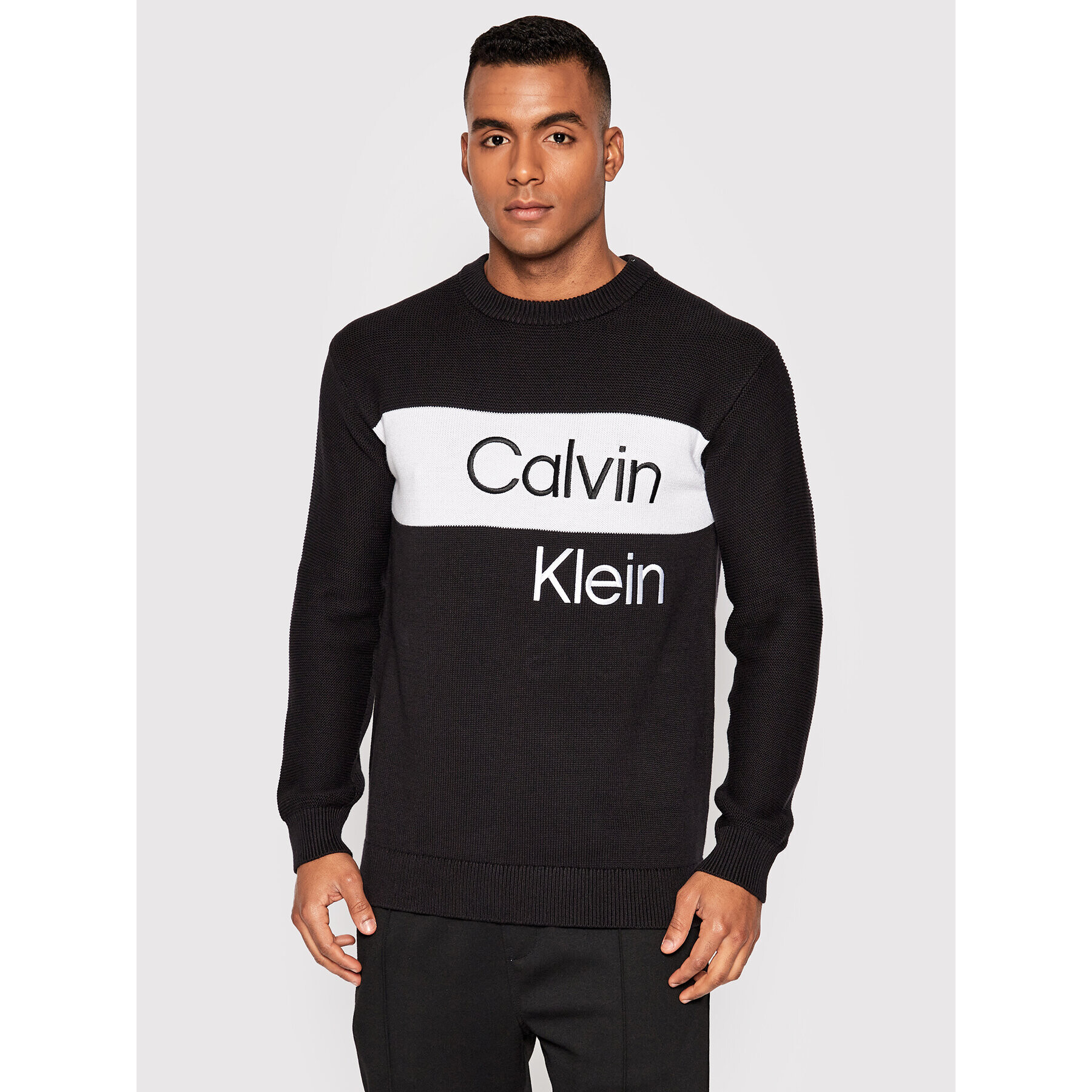 Calvin Klein Jeans Пуловер J30J321579 Черен Regular Fit - Pepit.bg
