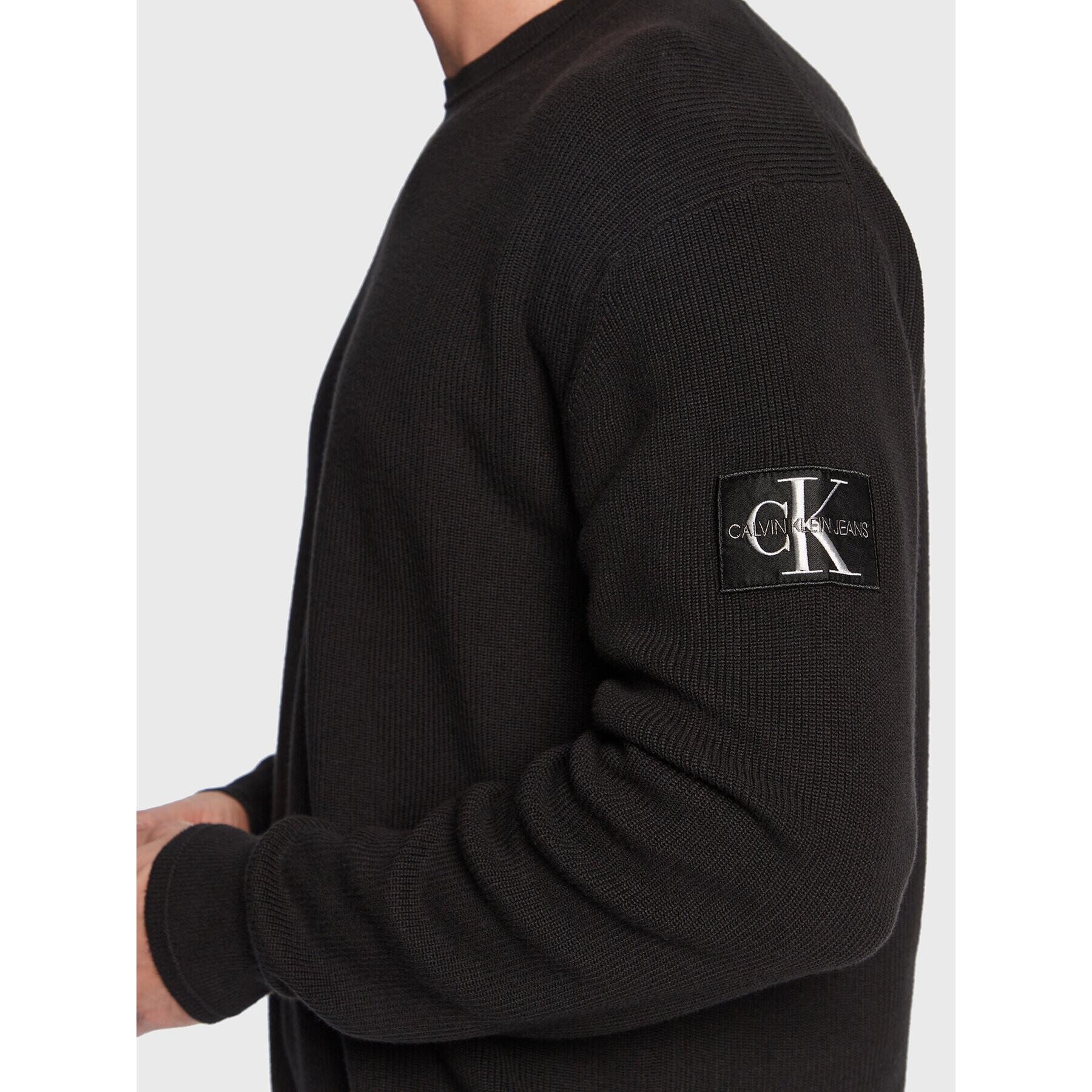 Calvin Klein Jeans Пуловер J30J322619 Черен Relaxed Fit - Pepit.bg