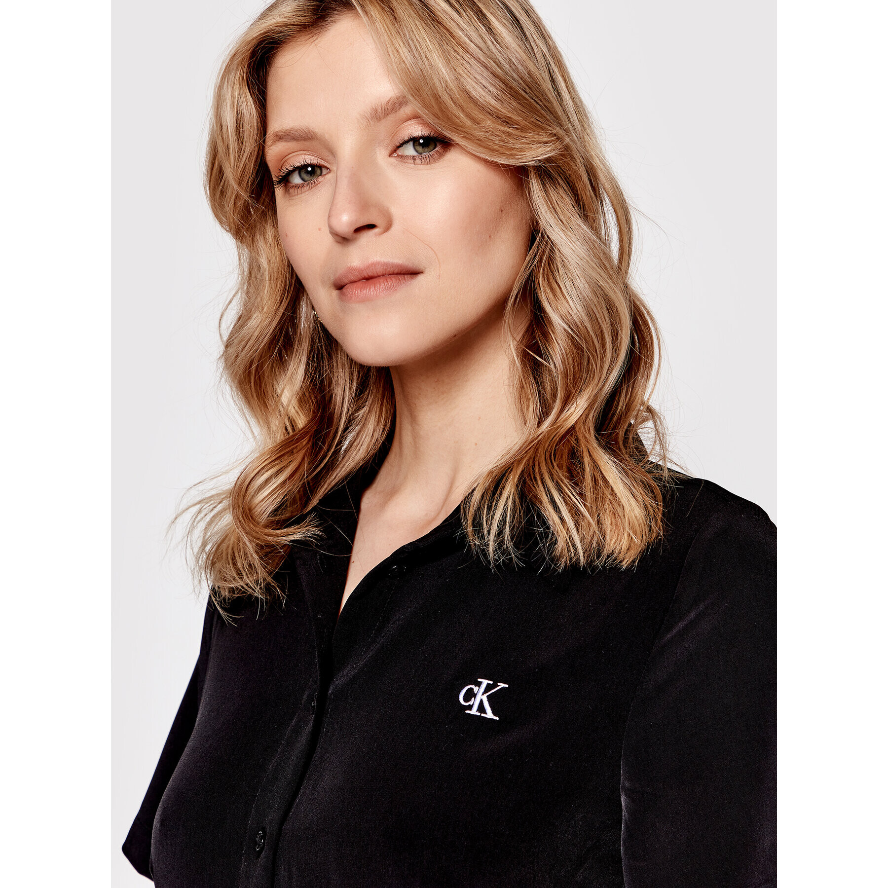 Calvin Klein Jeans Рокля тип риза J20J218342 Черен Regular Fit - Pepit.bg