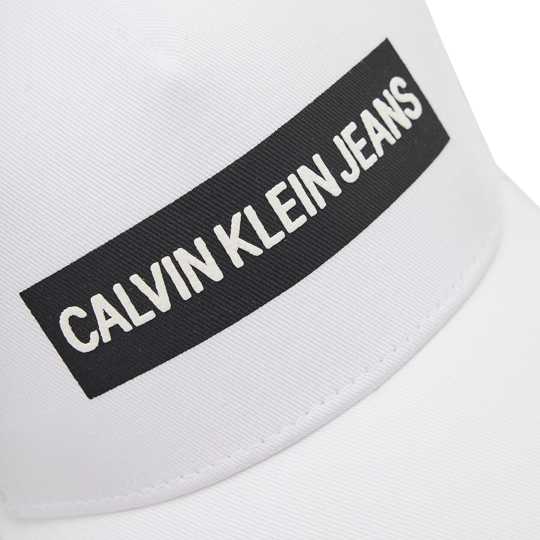 Calvin Klein Jeans Шапка с козирка Trucker Institutional K50K507053 Бял - Pepit.bg