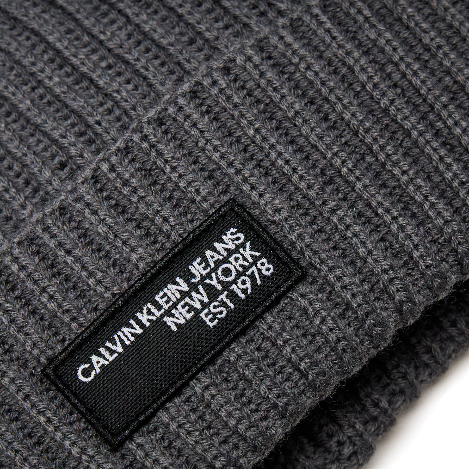 Calvin Klein Jeans Шапка Seasonal Patch Beanie K50K511430 Сив - Pepit.bg