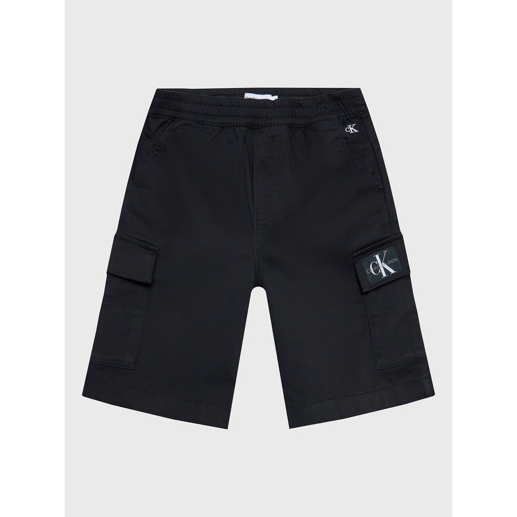 Calvin Klein Jeans Шорти от плат Cargo IB0IB01608 Черен Regular Fit - Pepit.bg