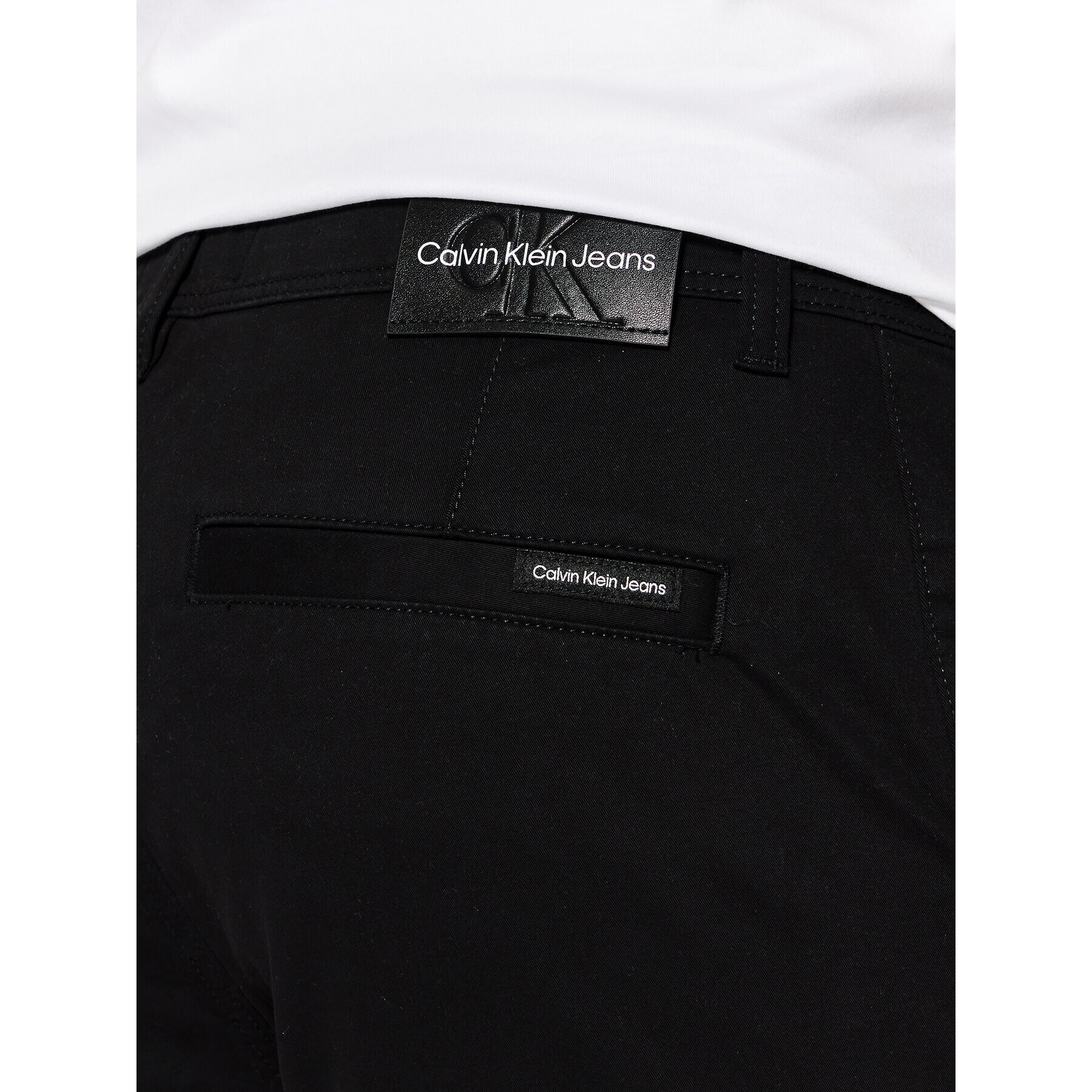 Calvin Klein Jeans Шорти от плат J30J320625 Черен Slim Fit - Pepit.bg