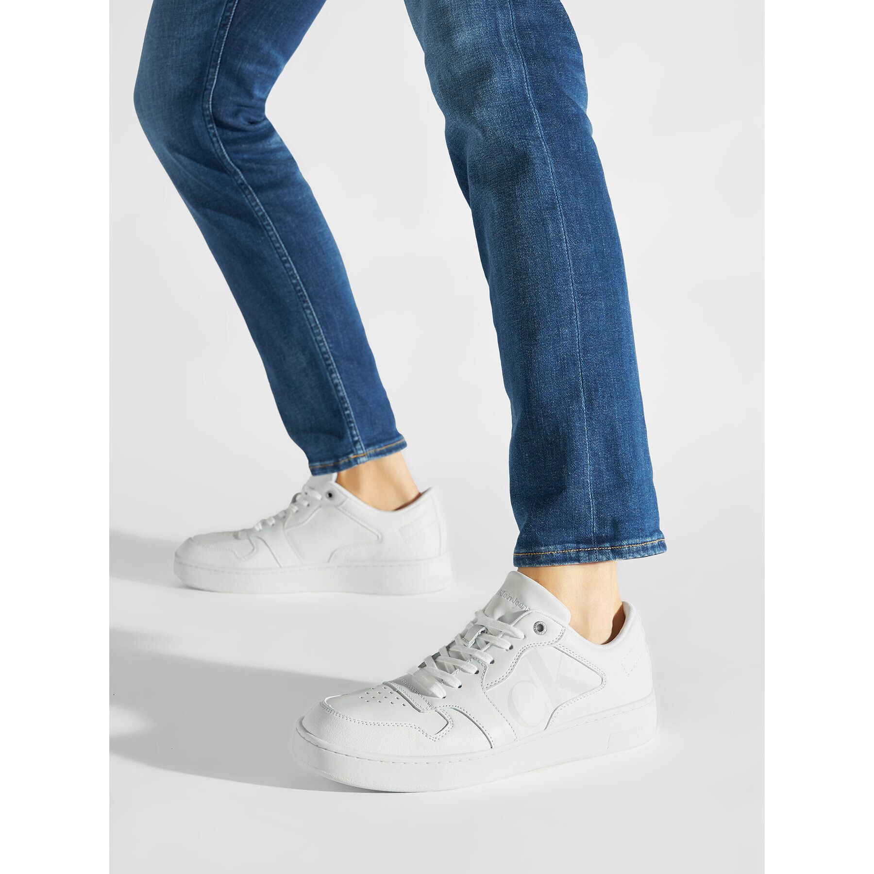 Calvin Klein Jeans Сникърси Basket Cupsole Bold Mono Lth YM0YM00428 Бял - Pepit.bg