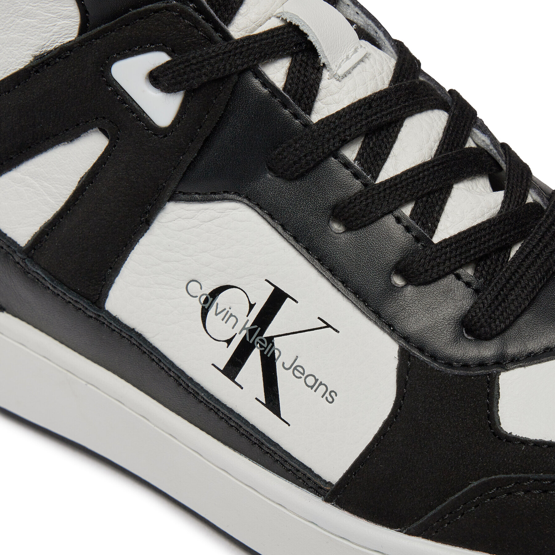 Calvin Klein Jeans Сникърси Basket Cupsole Mid Lth Ml Fad YM0YM00883 Бял - Pepit.bg