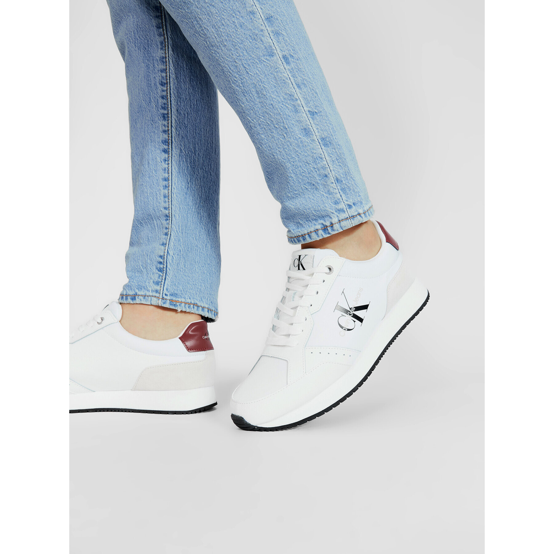 Calvin Klein Jeans Сникърси Retro Runner Laceup YM0YM00418 Бял - Pepit.bg