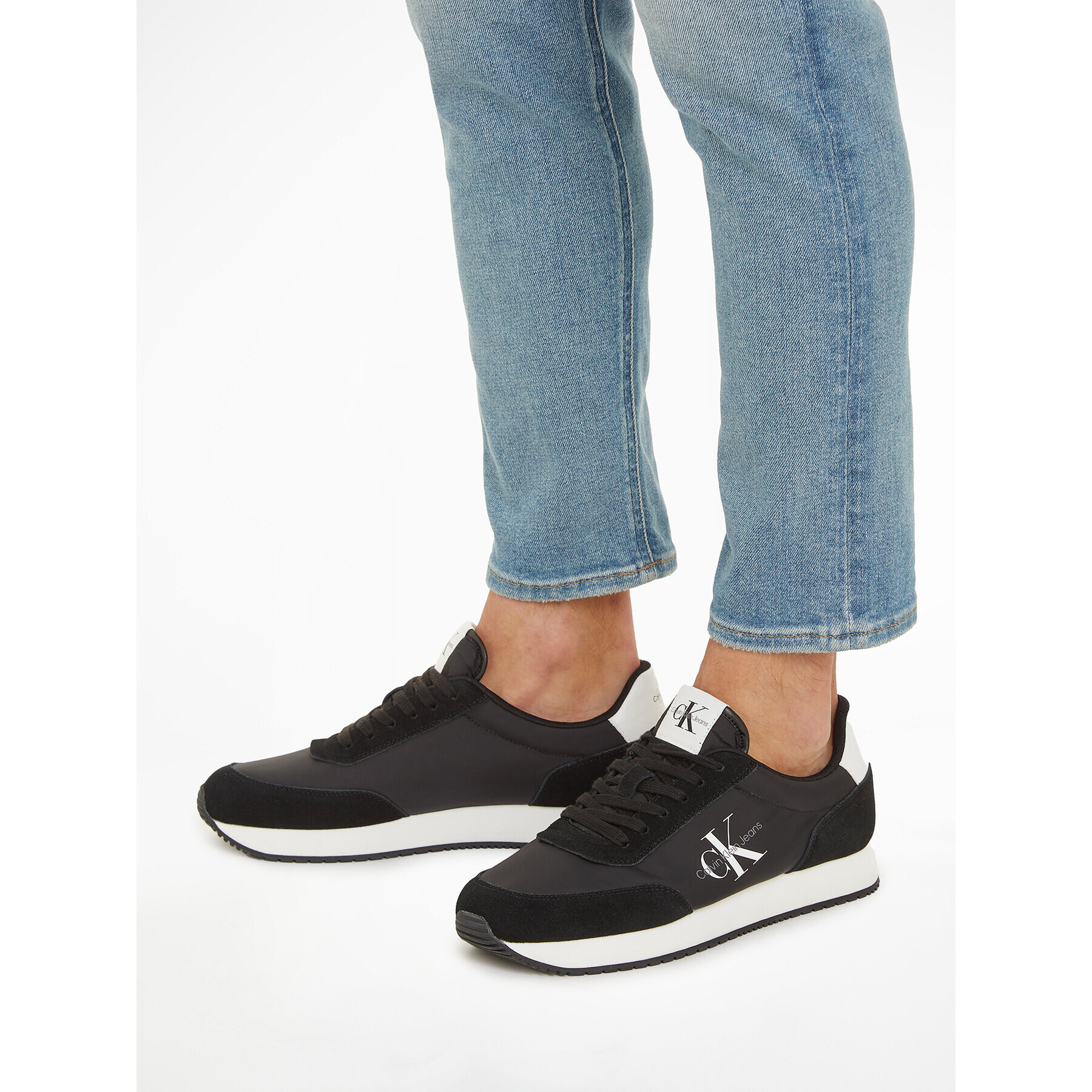 Calvin Klein Jeans Сникърси Retro Runner Su-Ny Mono YM0YM00746 Черен - Pepit.bg