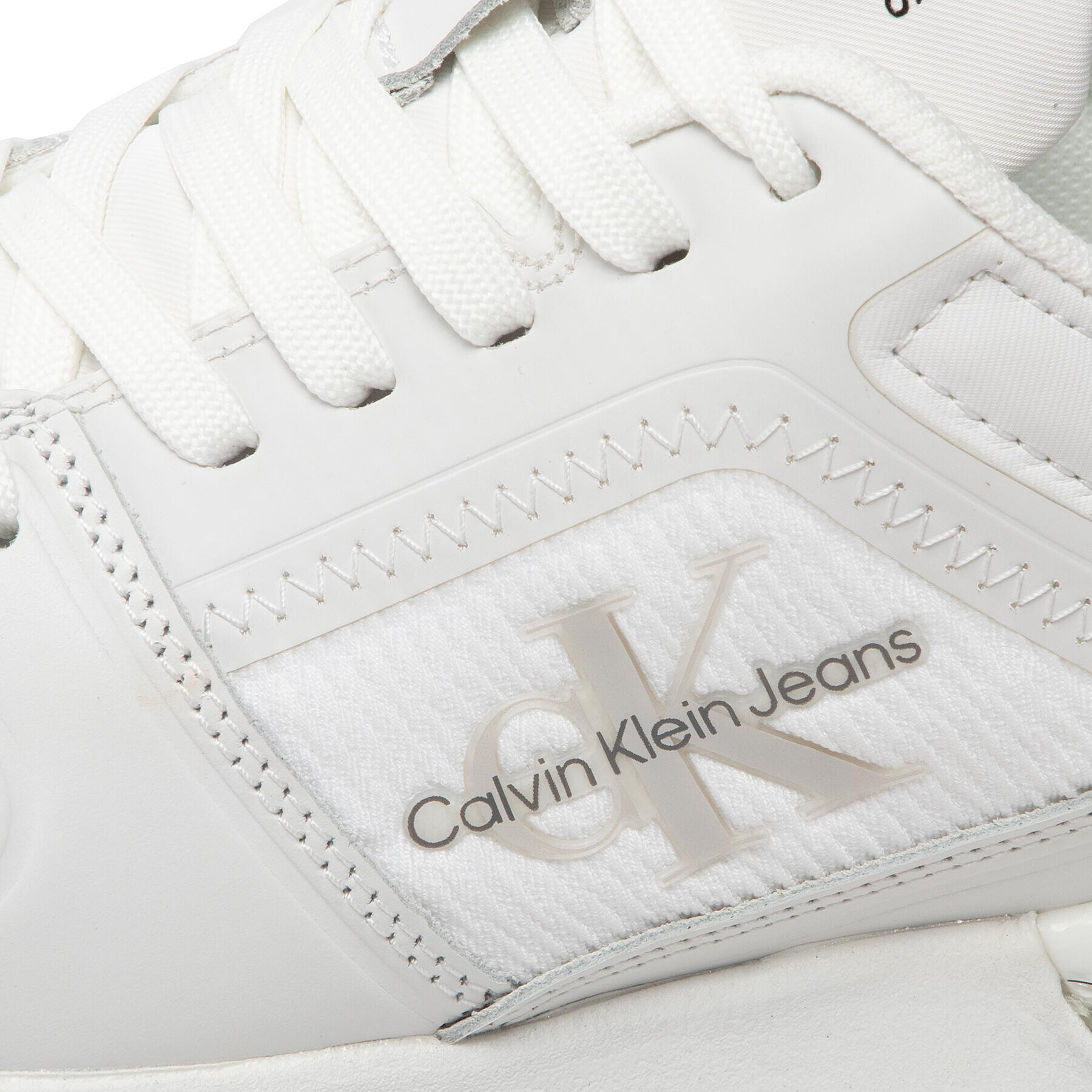 Calvin Klein Jeans Сникърси Sporty Runner Comfair Laceup Lth YM0YM00421 Бял - Pepit.bg