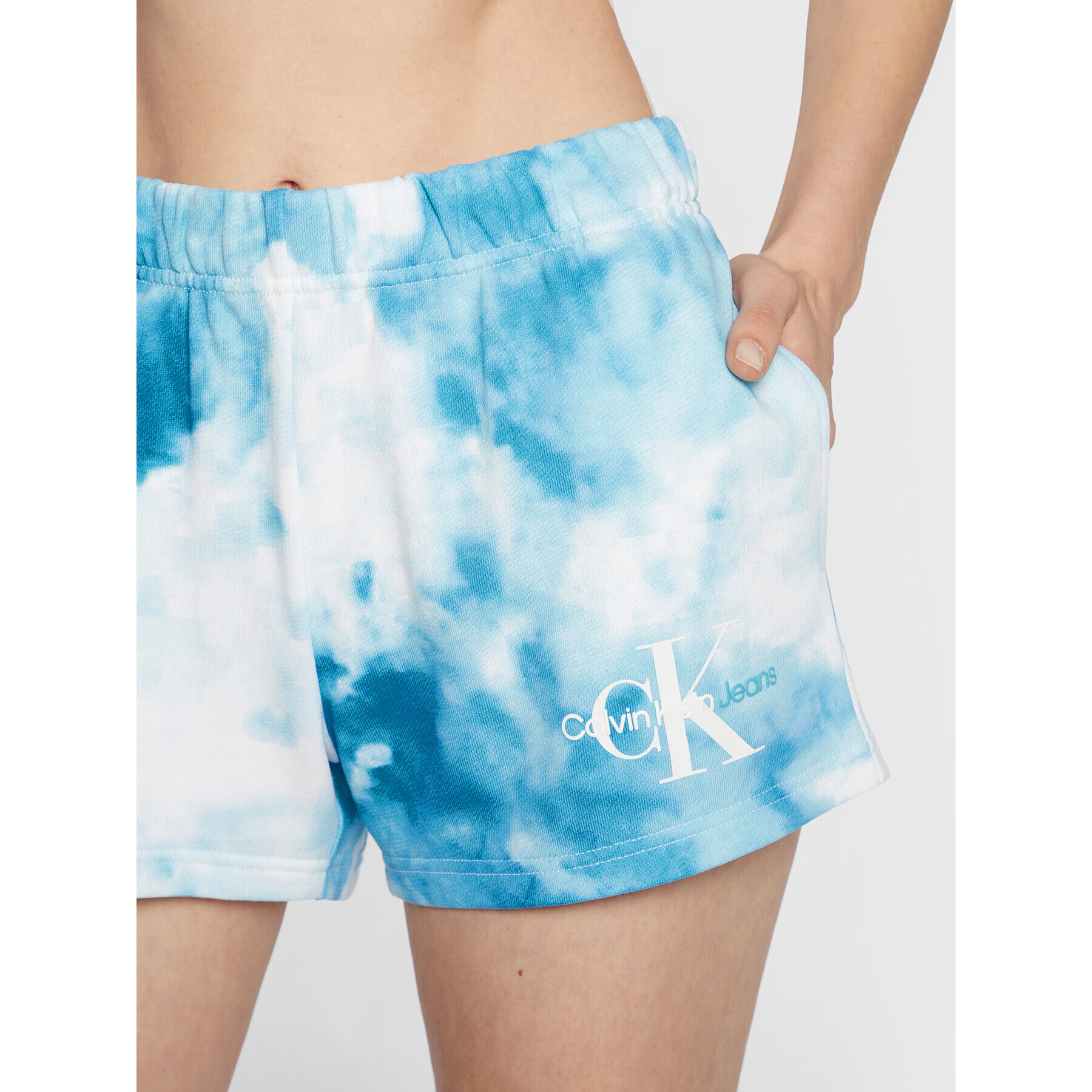 Calvin Klein Jeans Спортни шорти J20J219699 Син Regular Fit - Pepit.bg