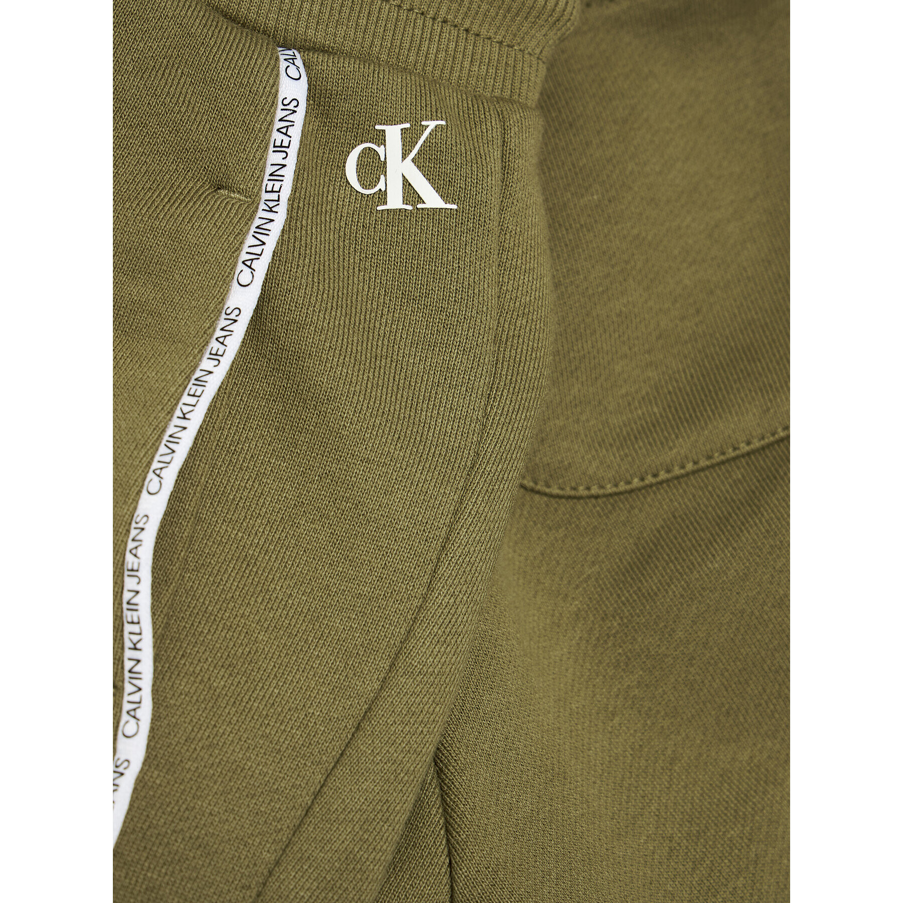 Calvin Klein Jeans Спортни шорти Logo Piping IB0IB00929 Зелен Regular Fit - Pepit.bg