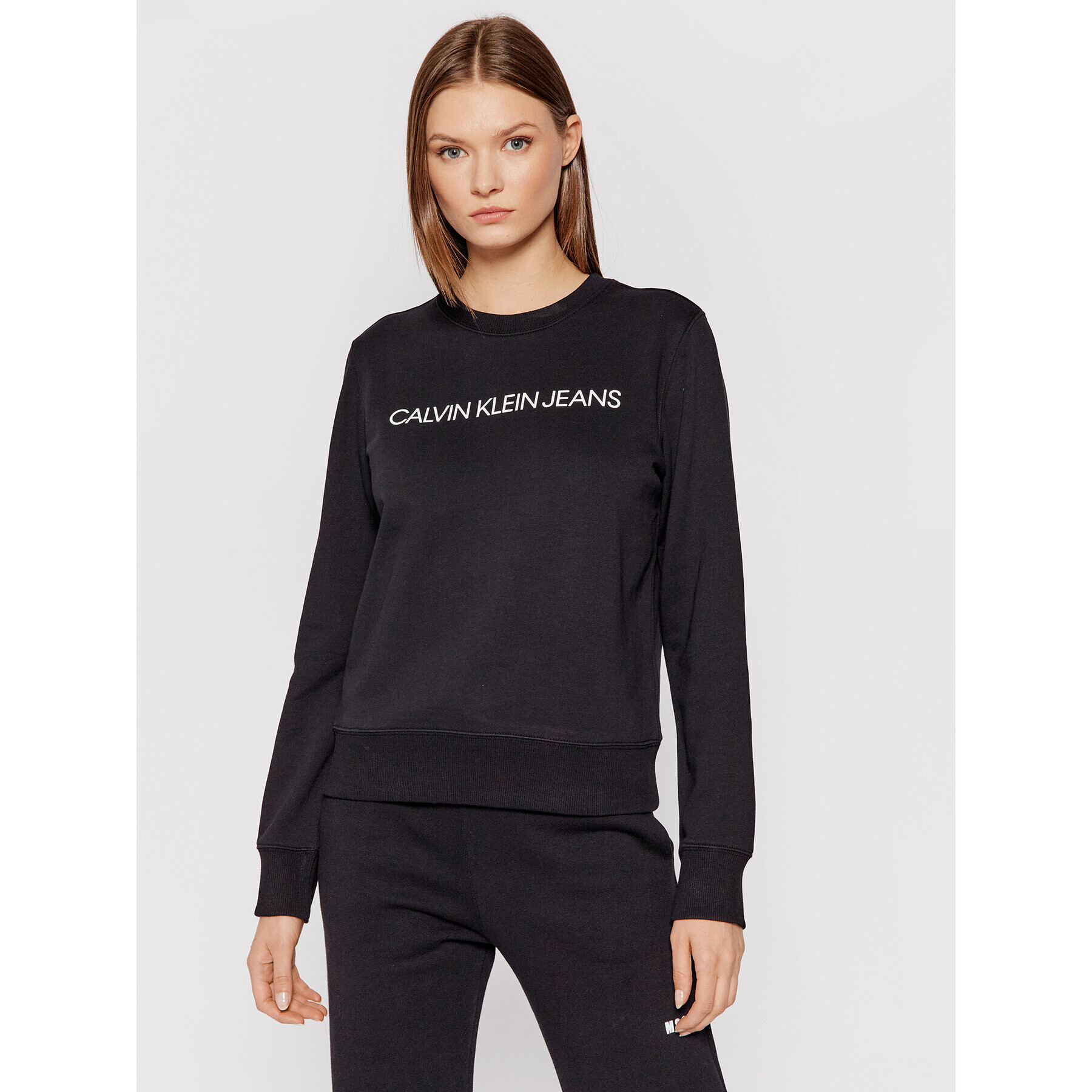 Calvin Klein Jeans Суитшърт J20J209761 Черен Regular Fit - Pepit.bg