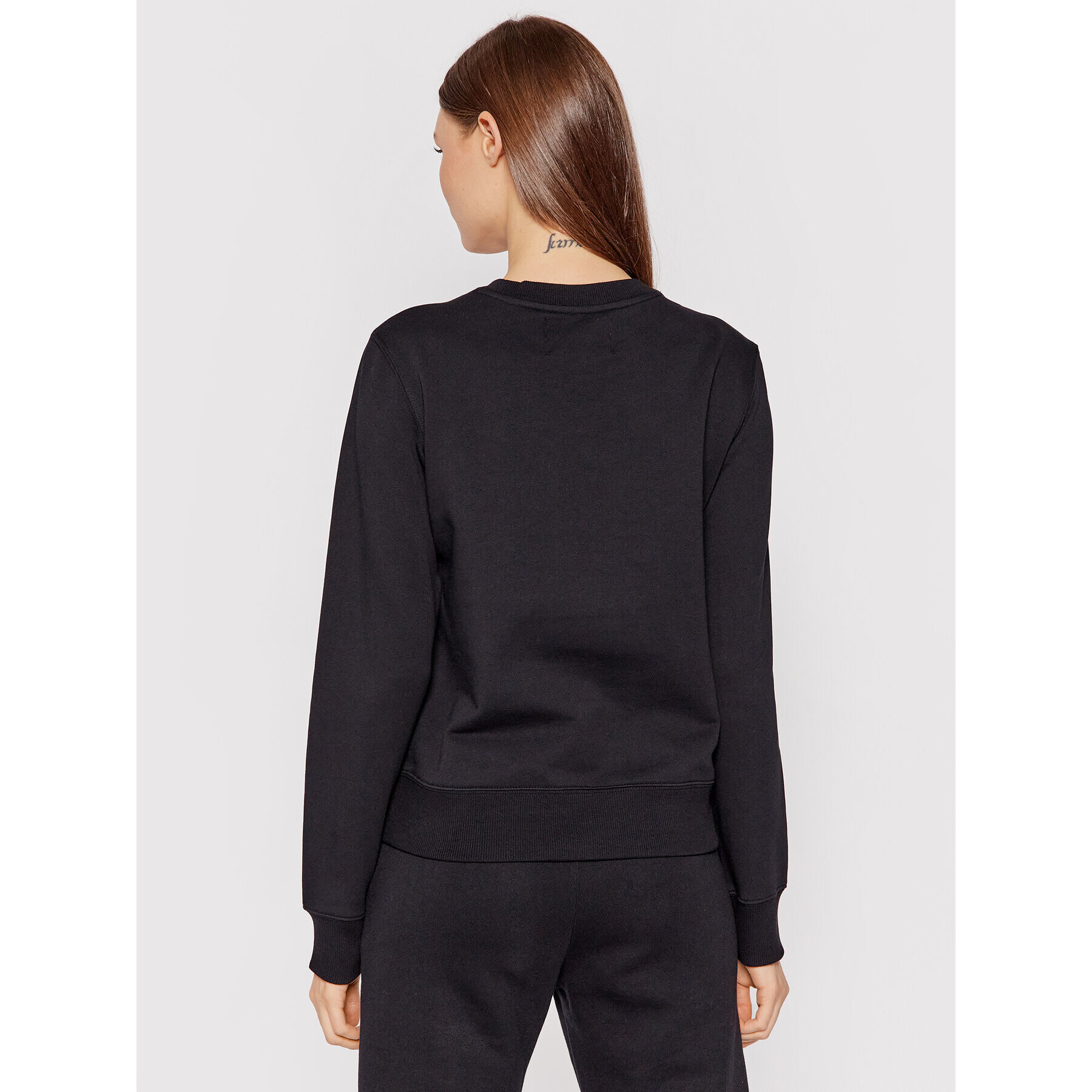 Calvin Klein Jeans Суитшърт J20J209761 Черен Regular Fit - Pepit.bg