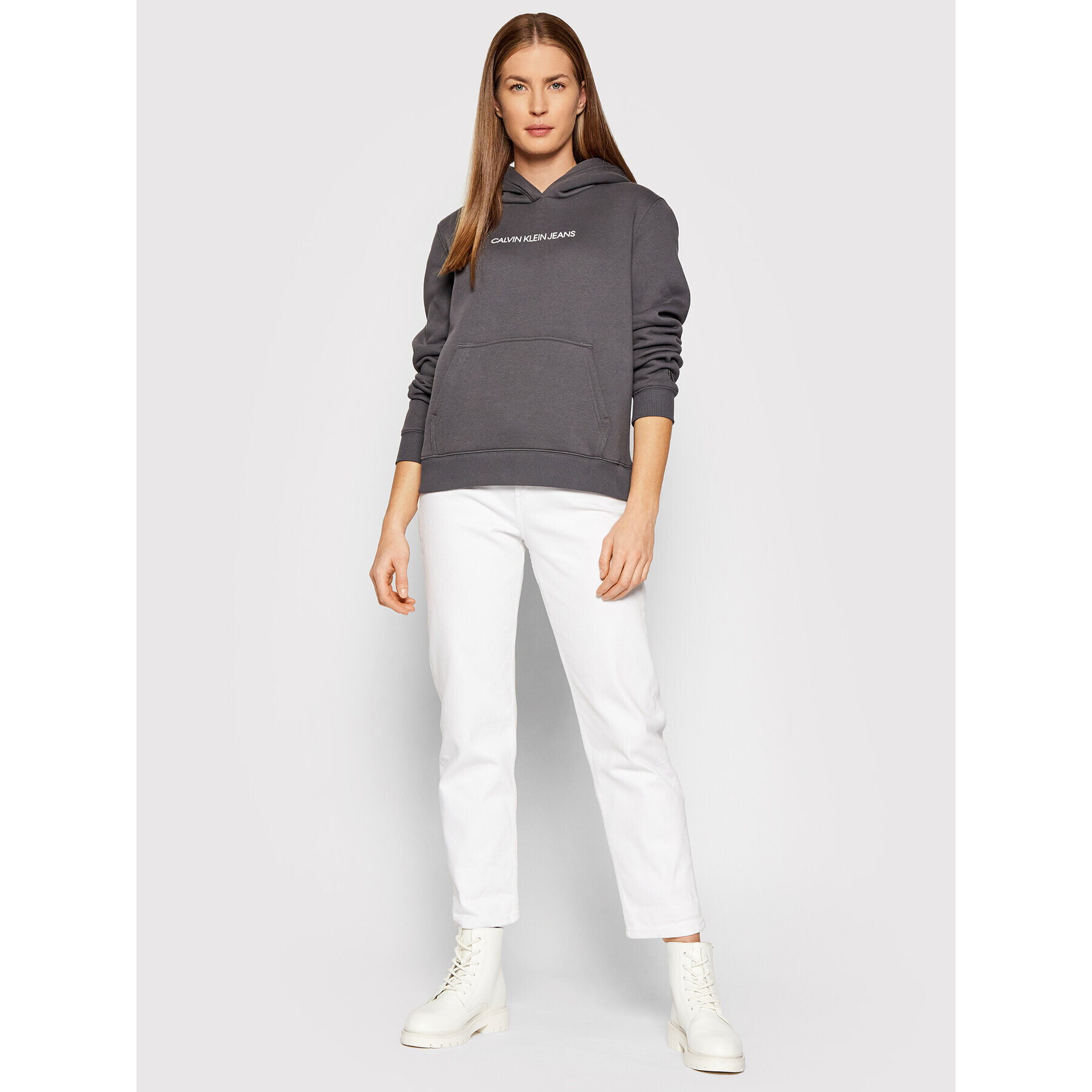 Calvin Klein Jeans Суитшърт J20J216991 Сив Regular Fit - Pepit.bg