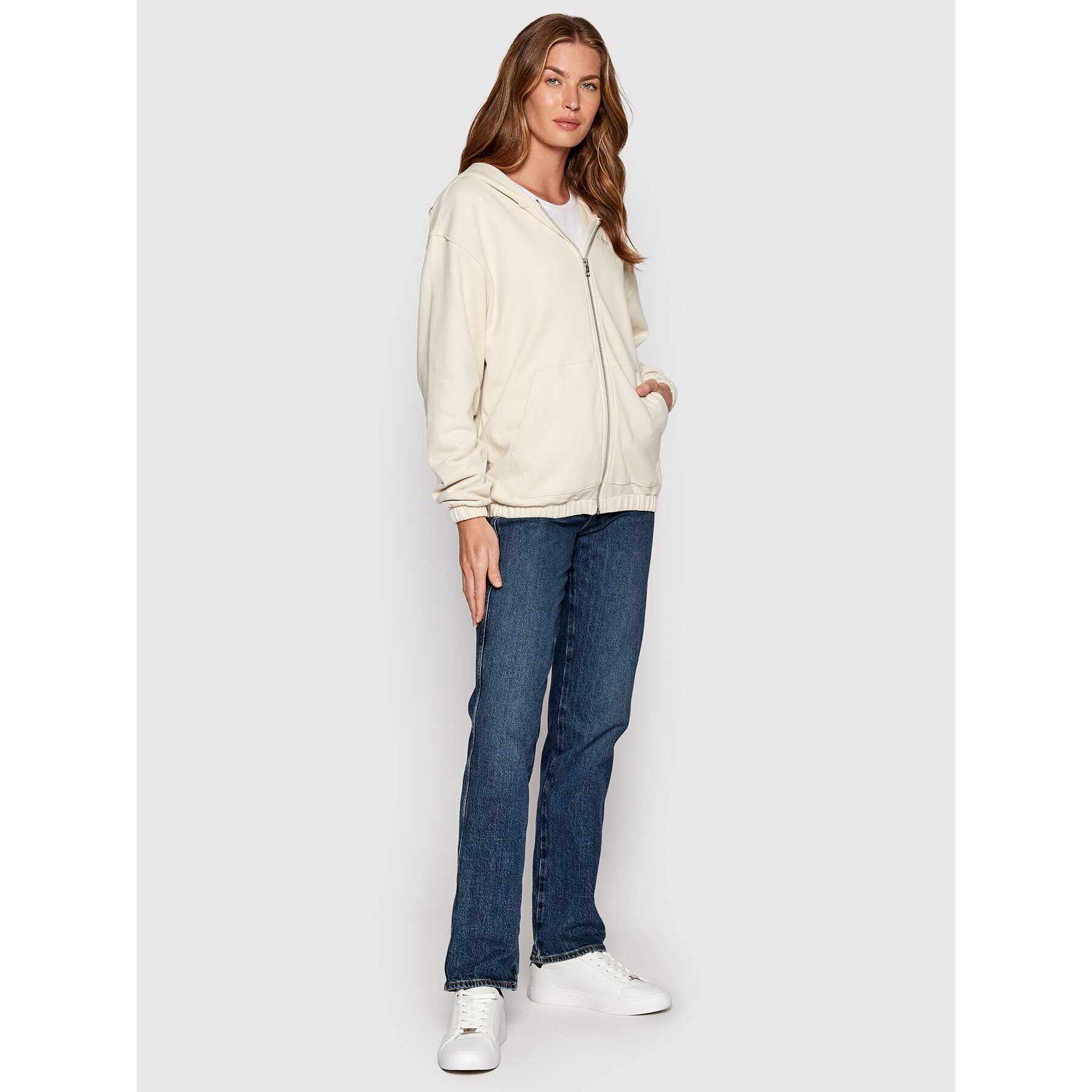 Calvin Klein Jeans Суитшърт J20J218102 Бежов Oversize - Pepit.bg